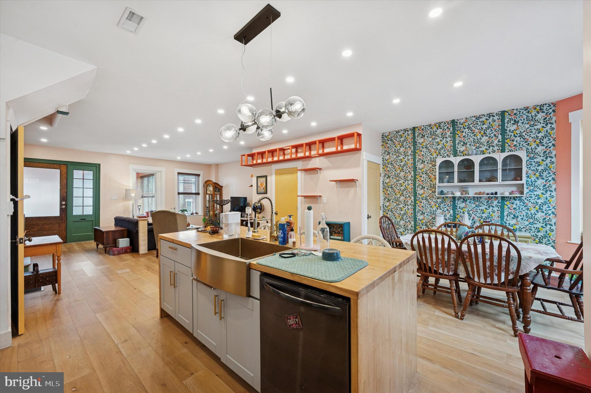 COBBS CREEK - Residential