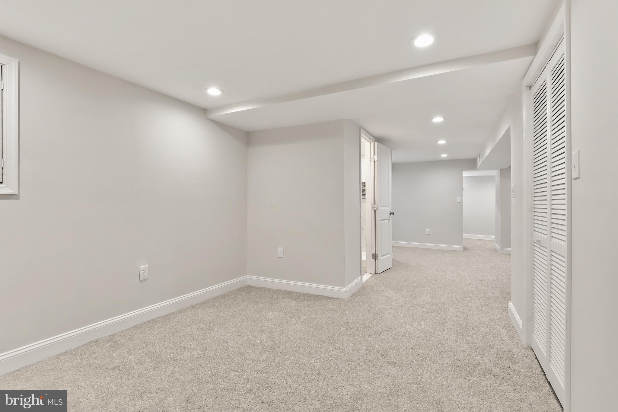 WINSTON GOVANS - Residential