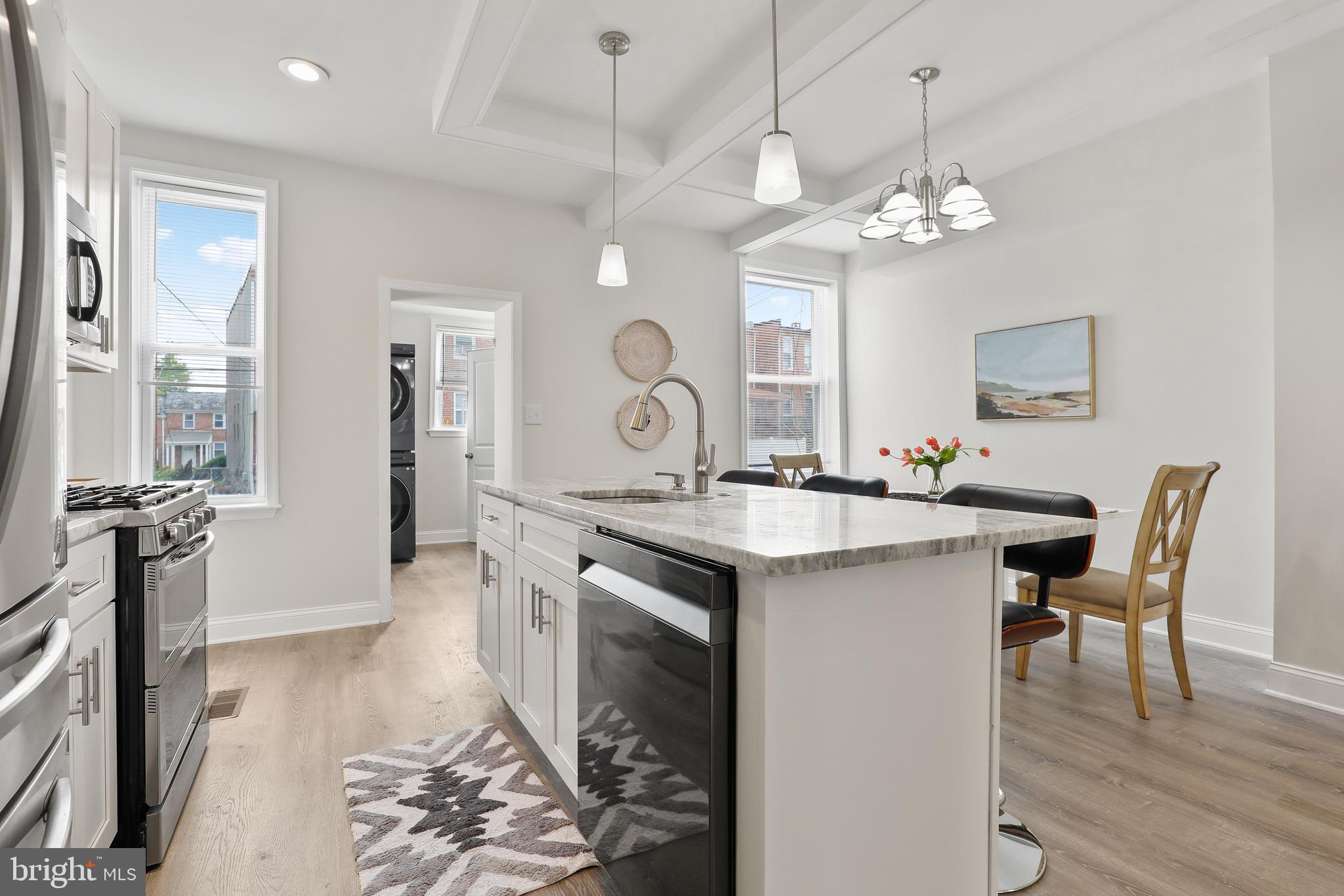 WINSTON GOVANS - Residential