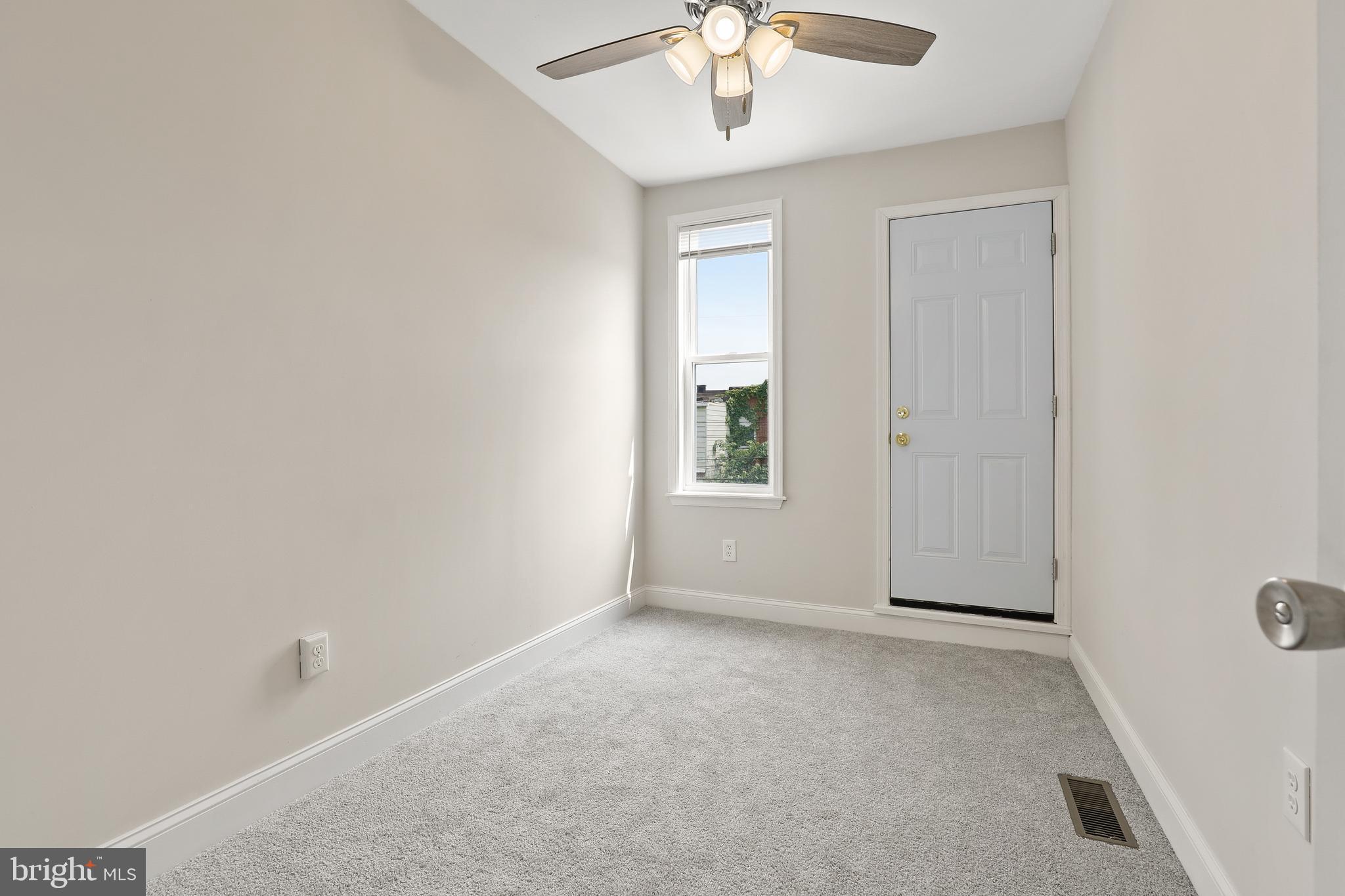 WINSTON GOVANS - Residential