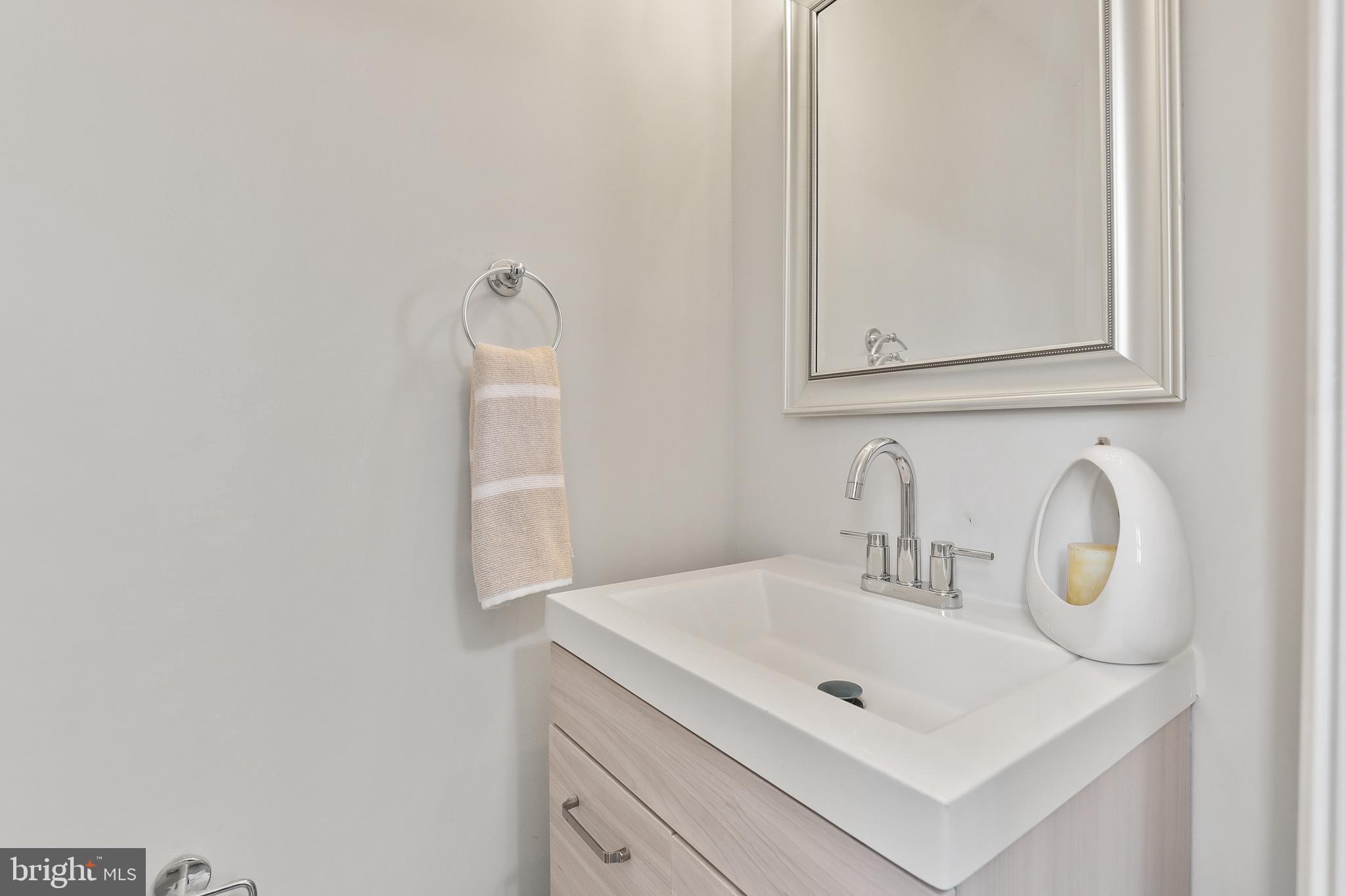 WINSTON GOVANS - Residential