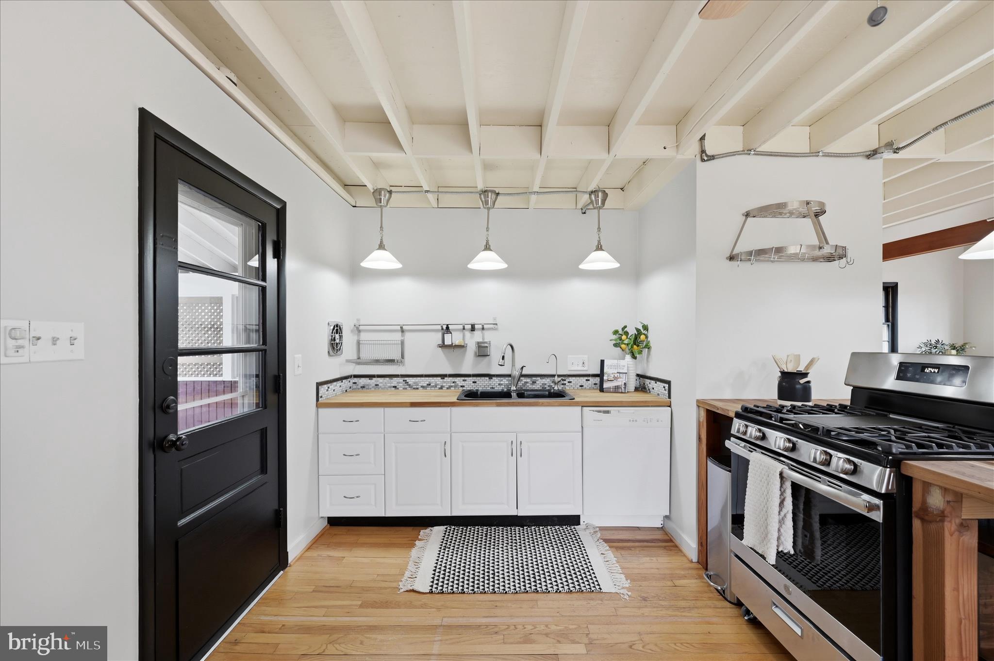 SHANNONDALE - Residential