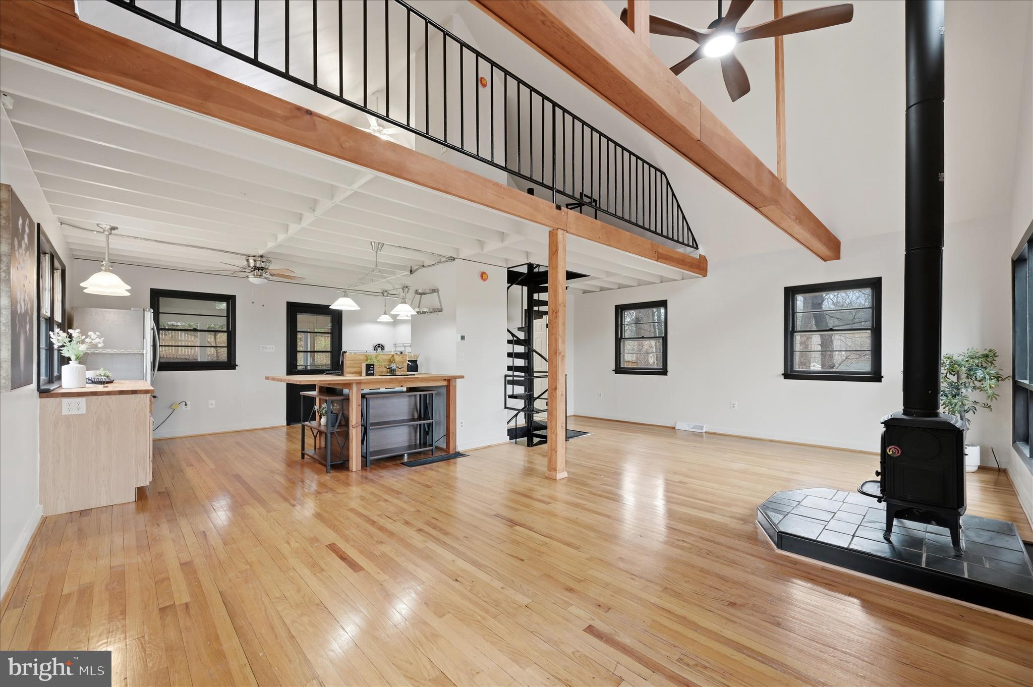 SHANNONDALE - Residential