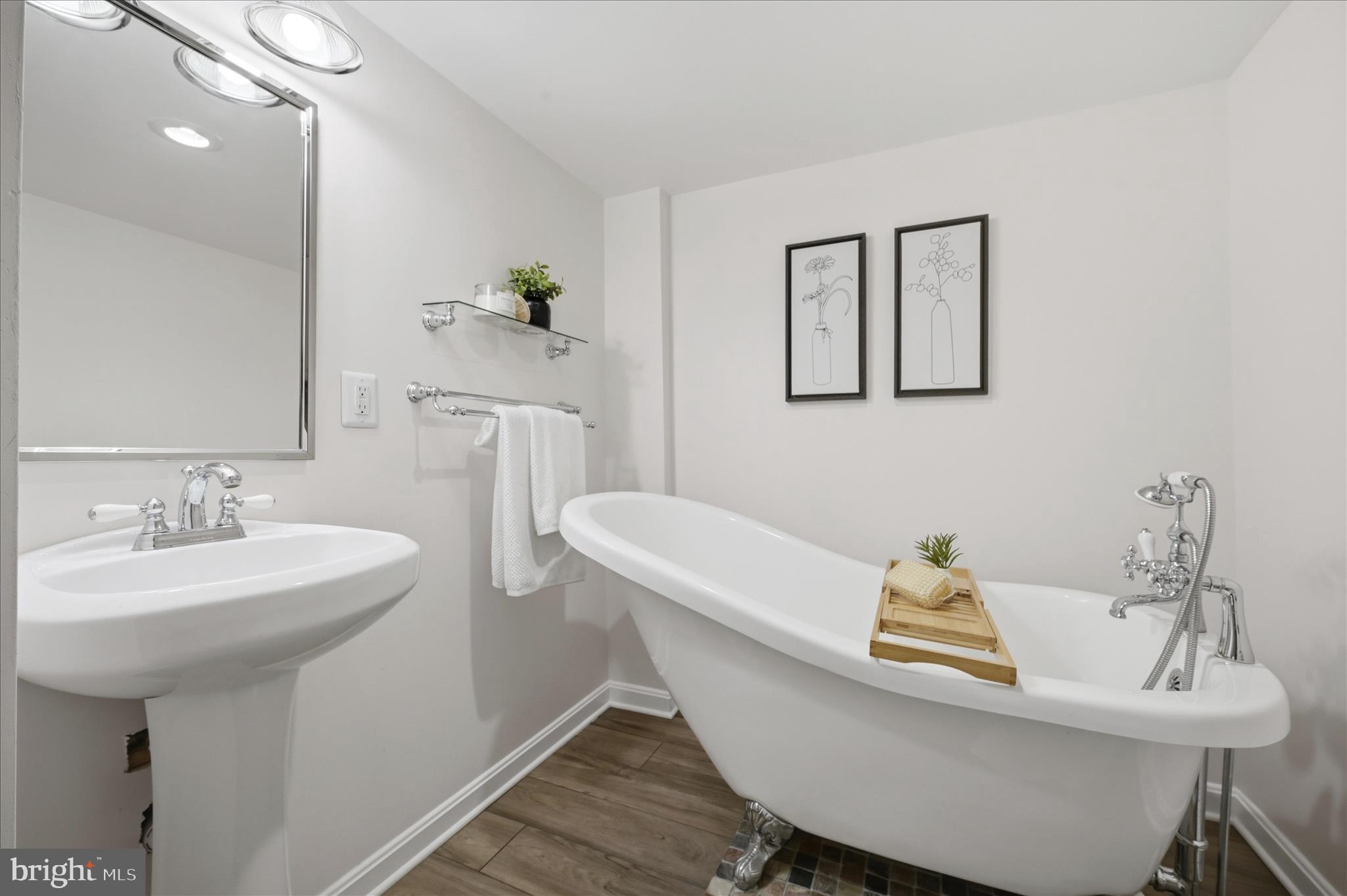 SHANNONDALE - Residential