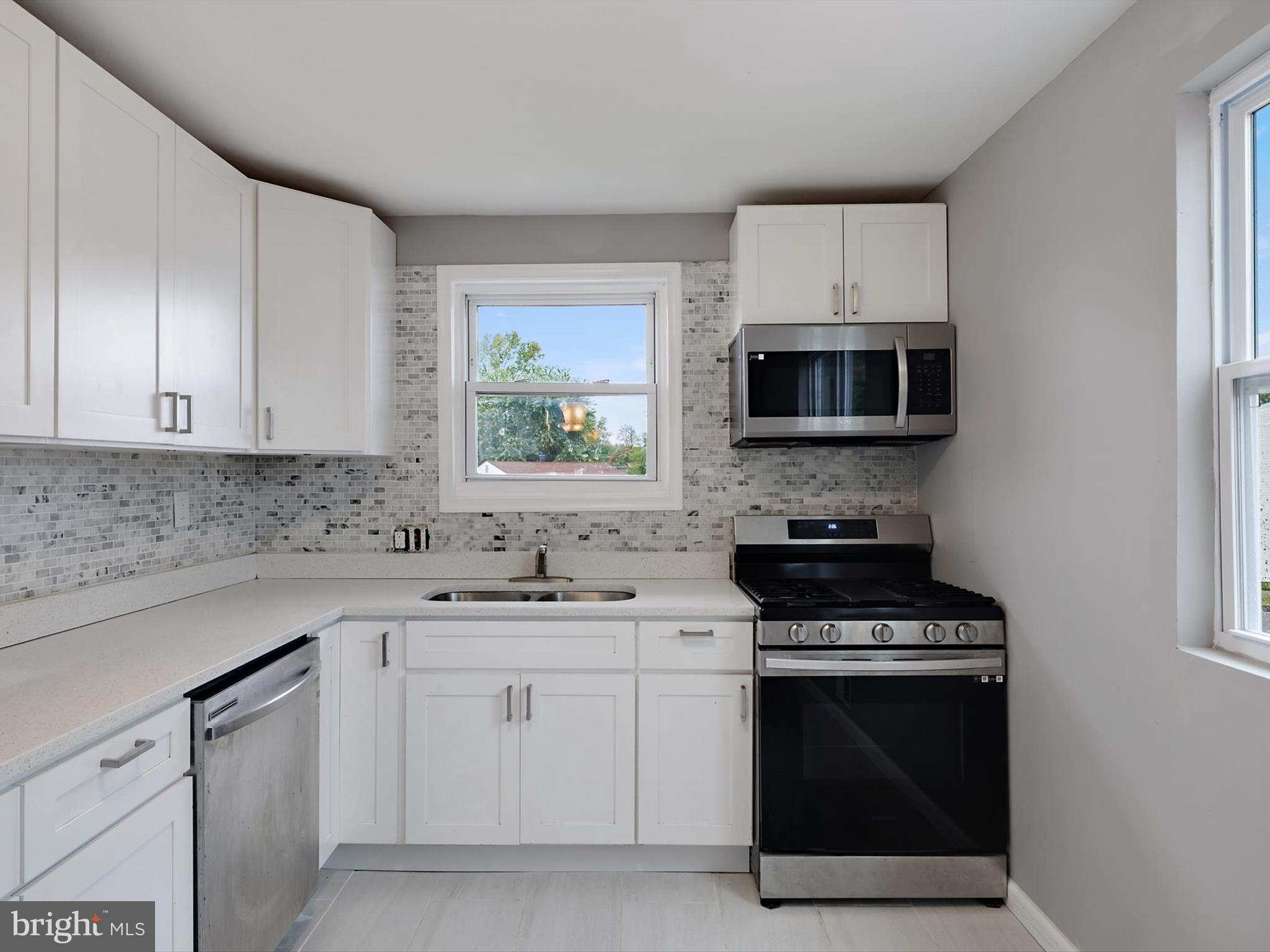 STONEYBROOK NORTH - Residential Lease