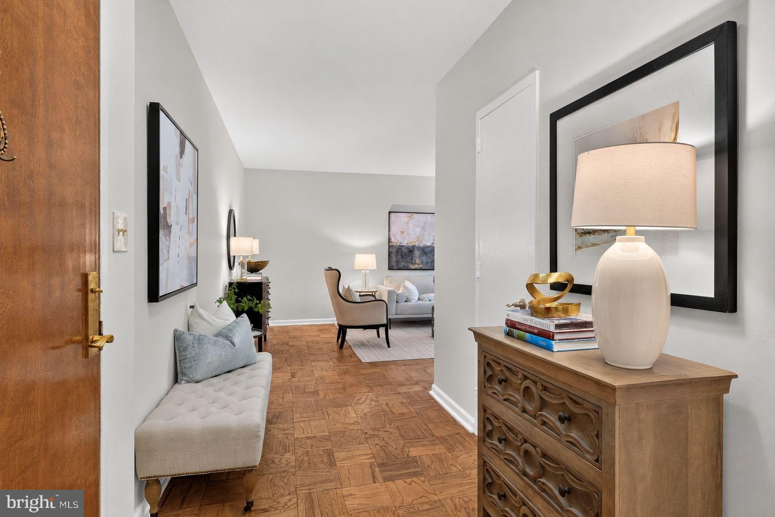 2801 NEW MEXICO AVENUE NW 806