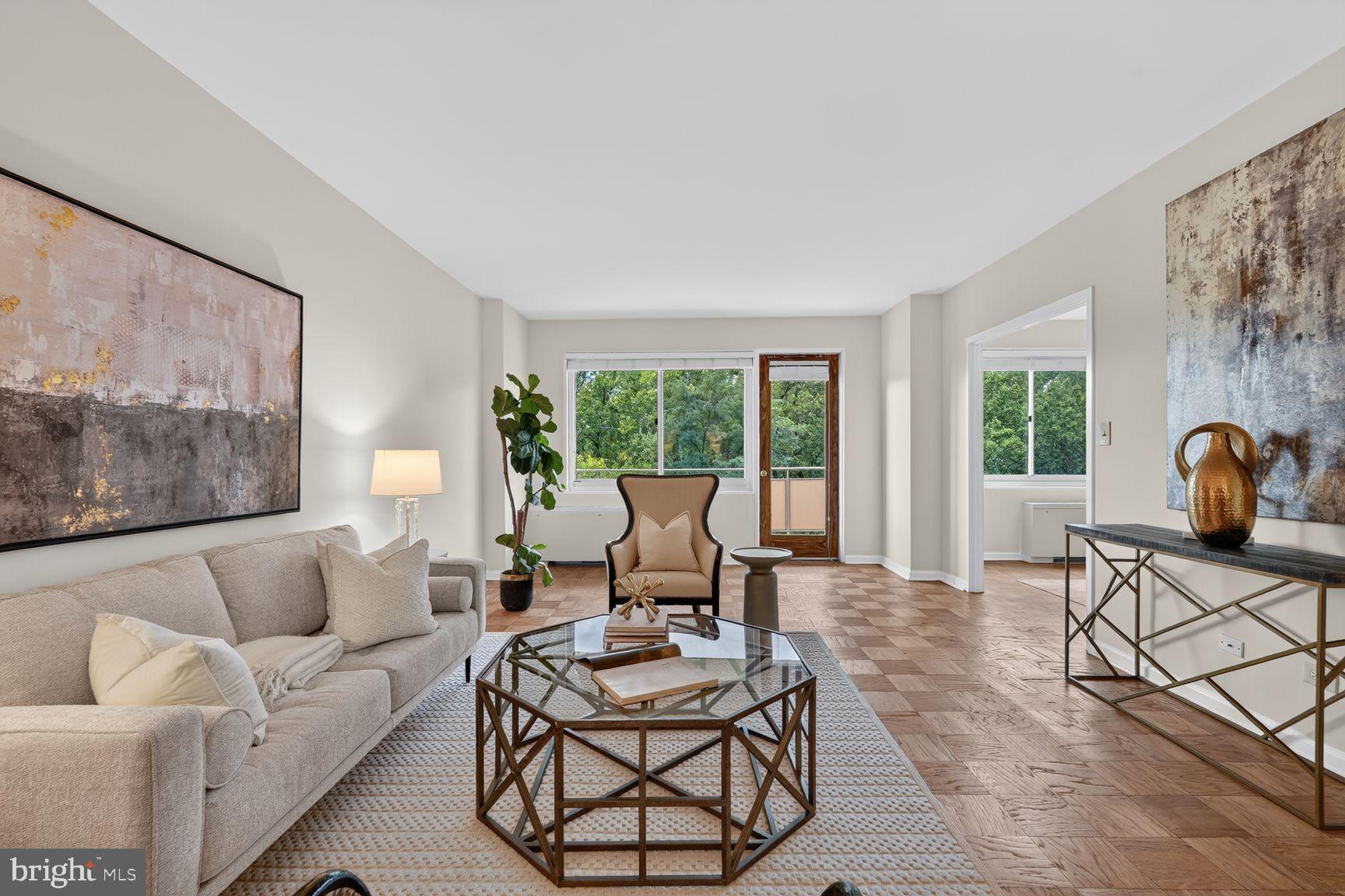 2801 NEW MEXICO AVENUE NW 806