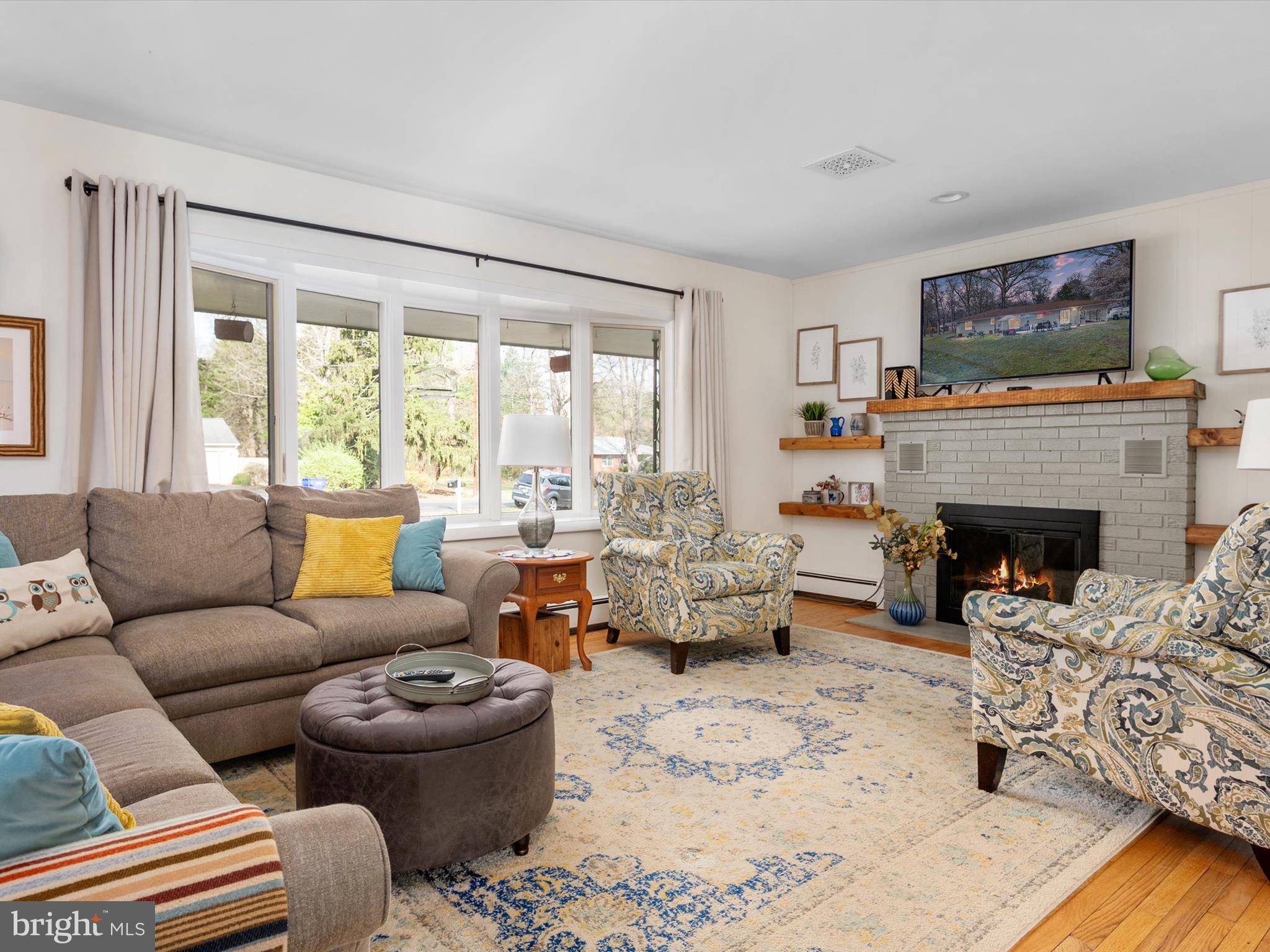 KENT ACRES - Residential