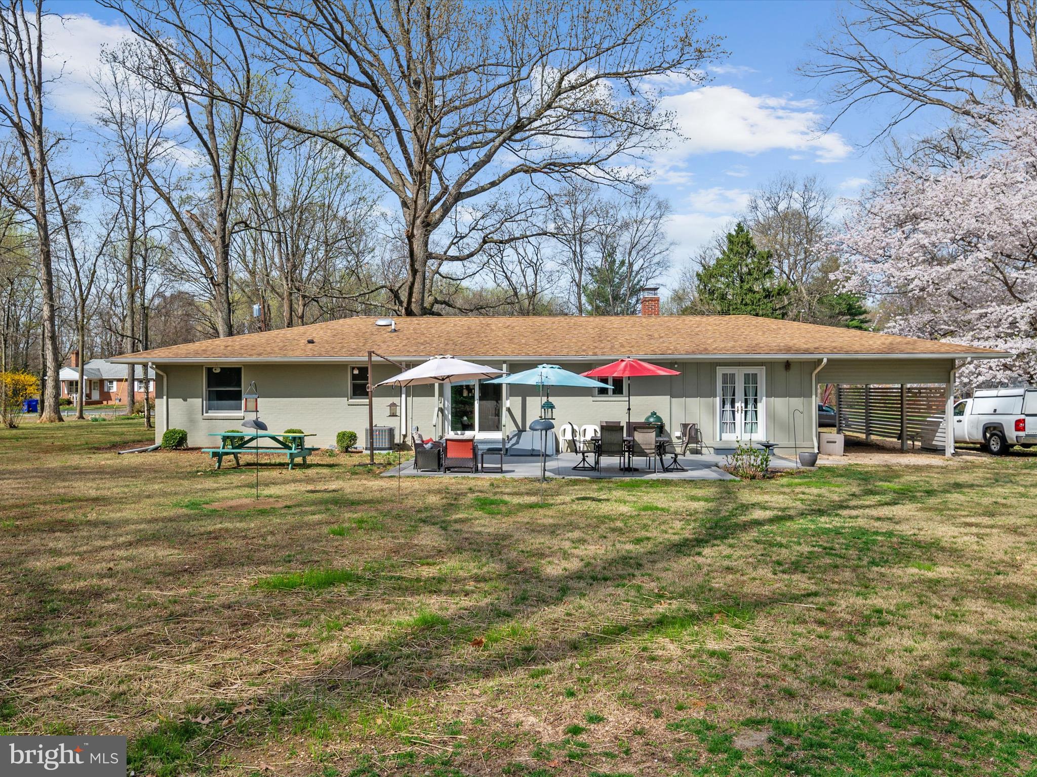 KENT ACRES - Residential