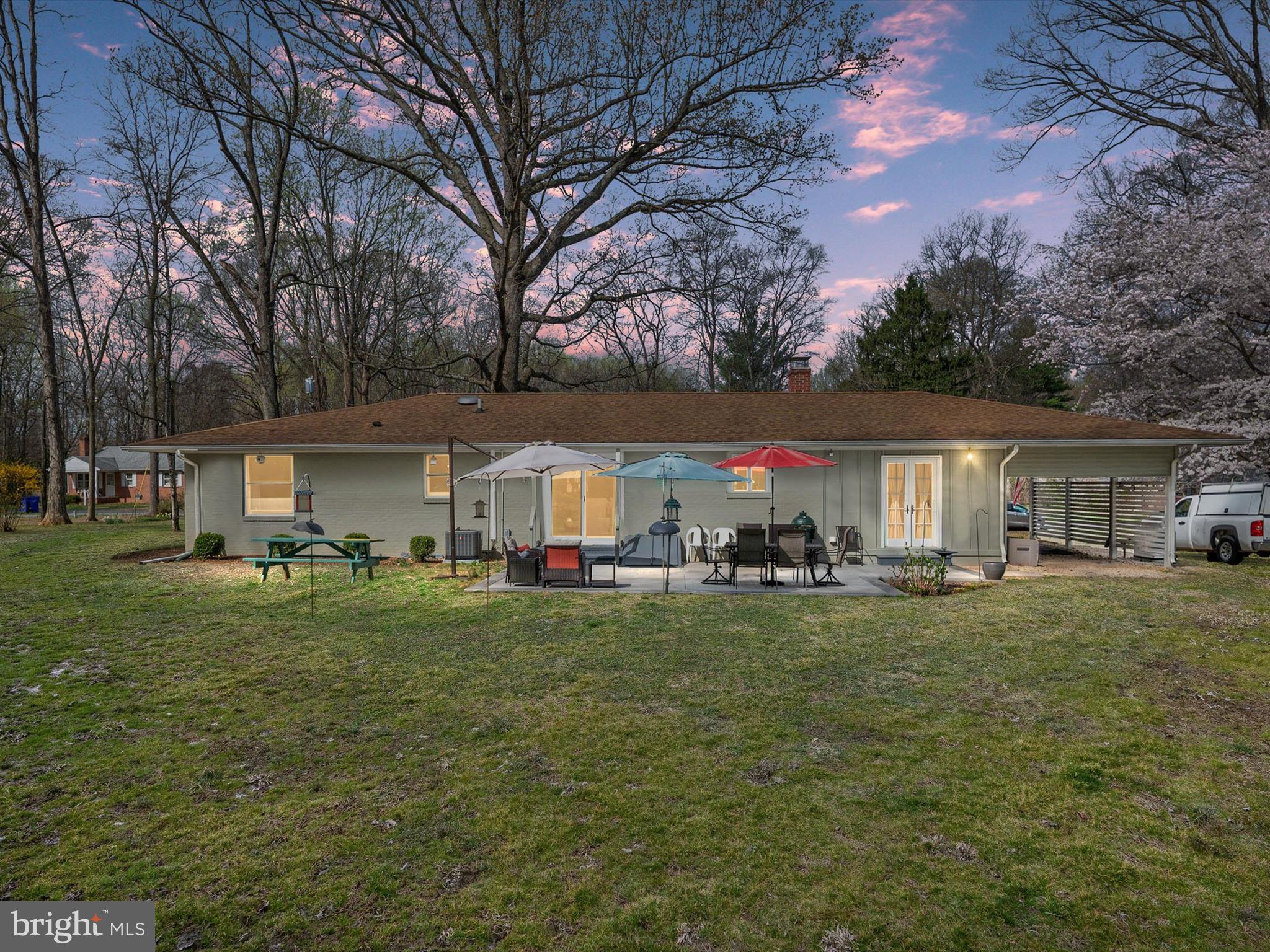 KENT ACRES - Residential