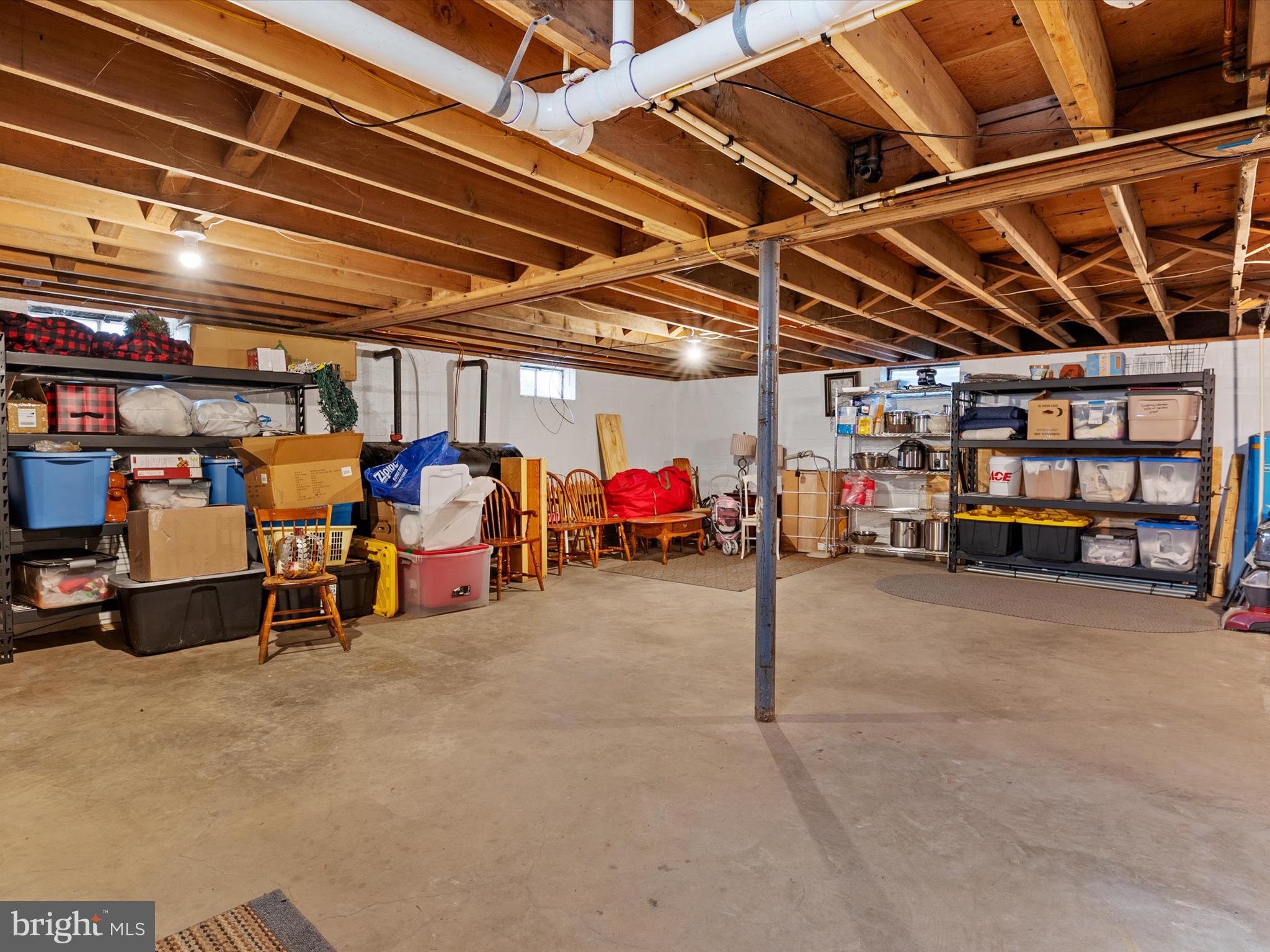 KENT ACRES - Residential