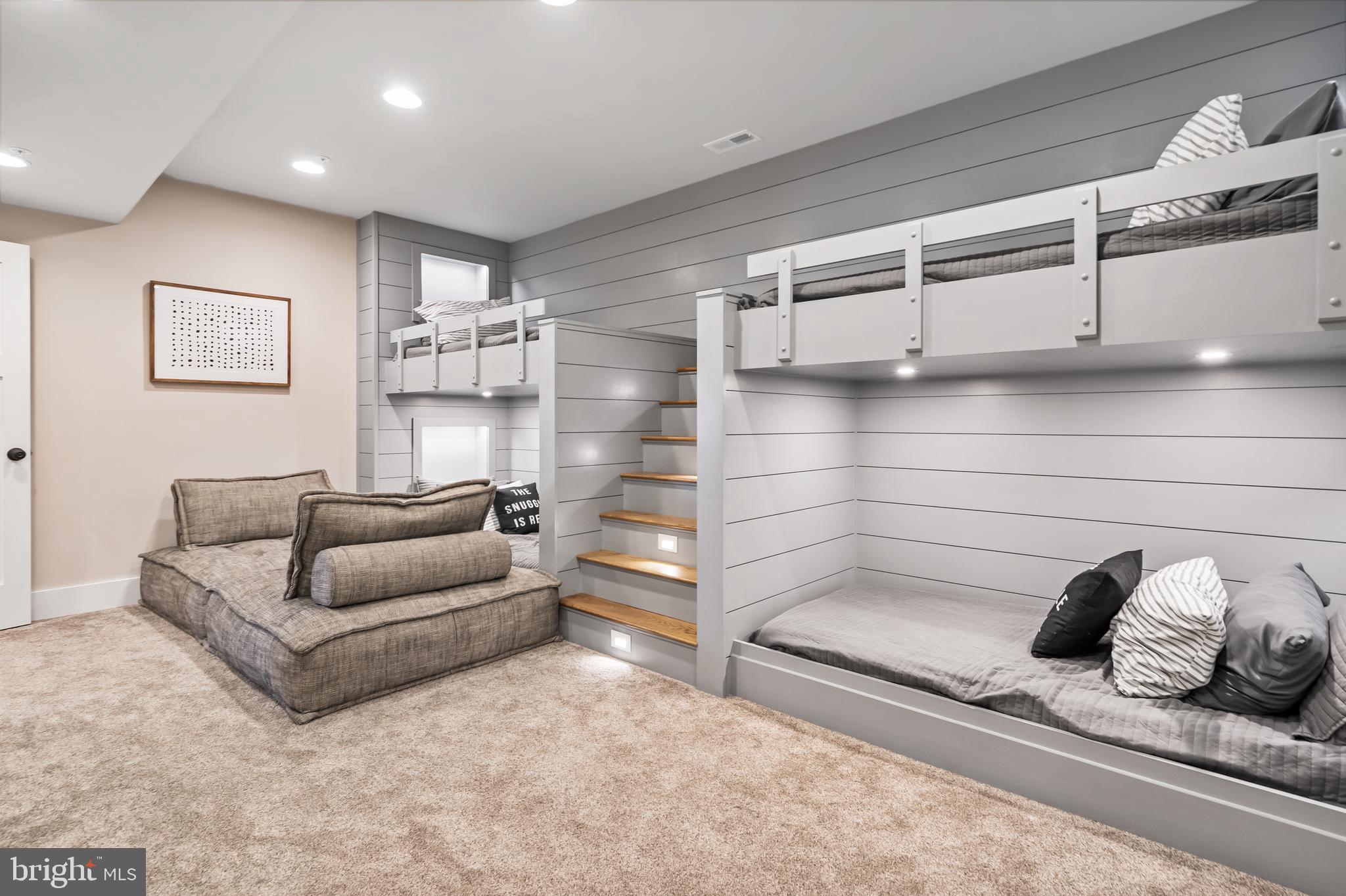 IPSTONE - Residential