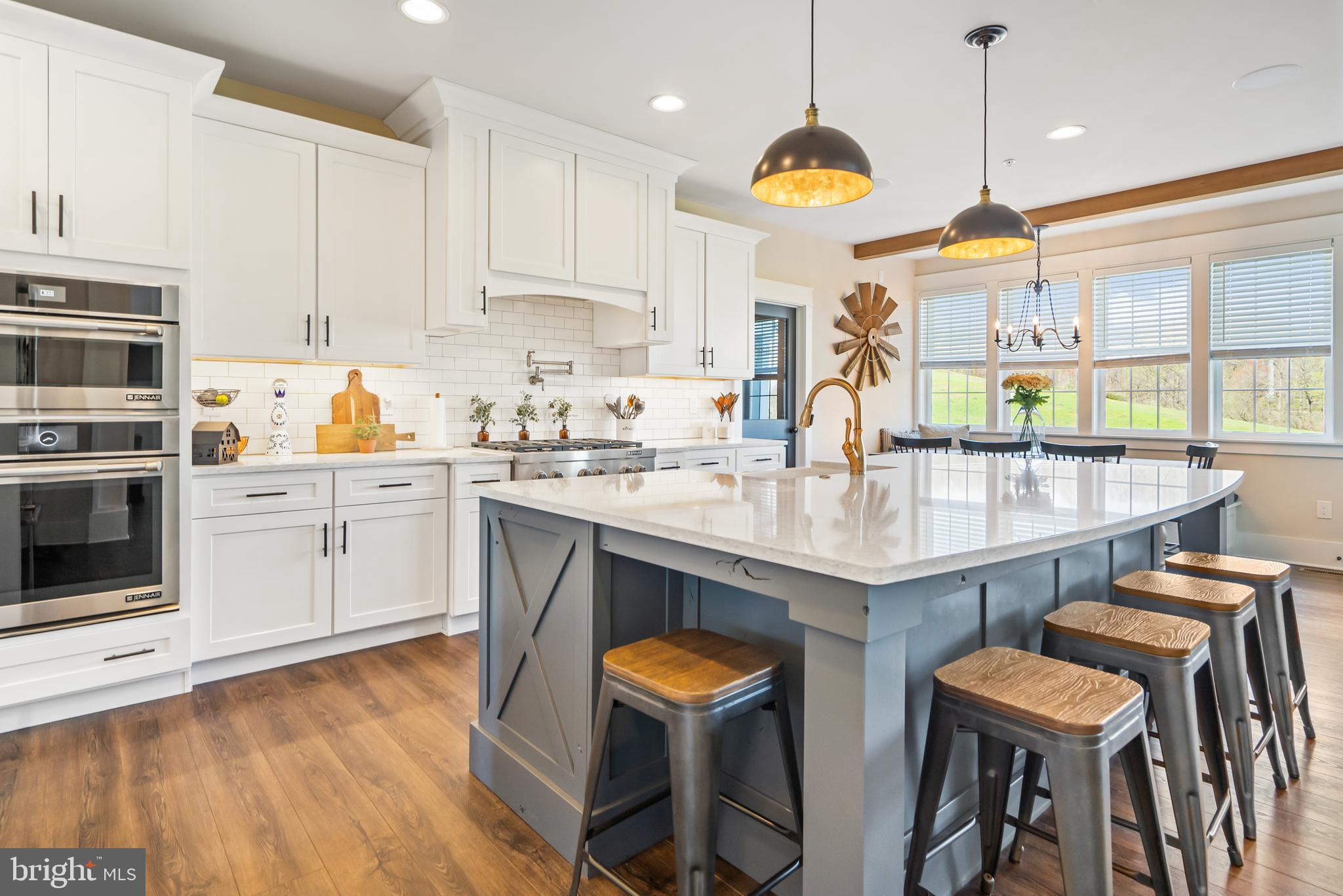 IPSTONE - Residential