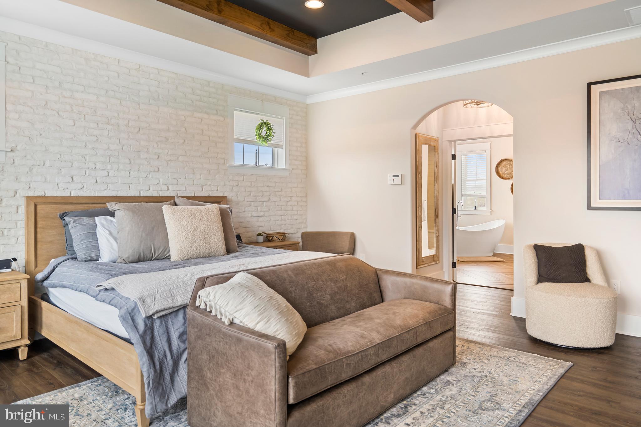 IPSTONE - Residential