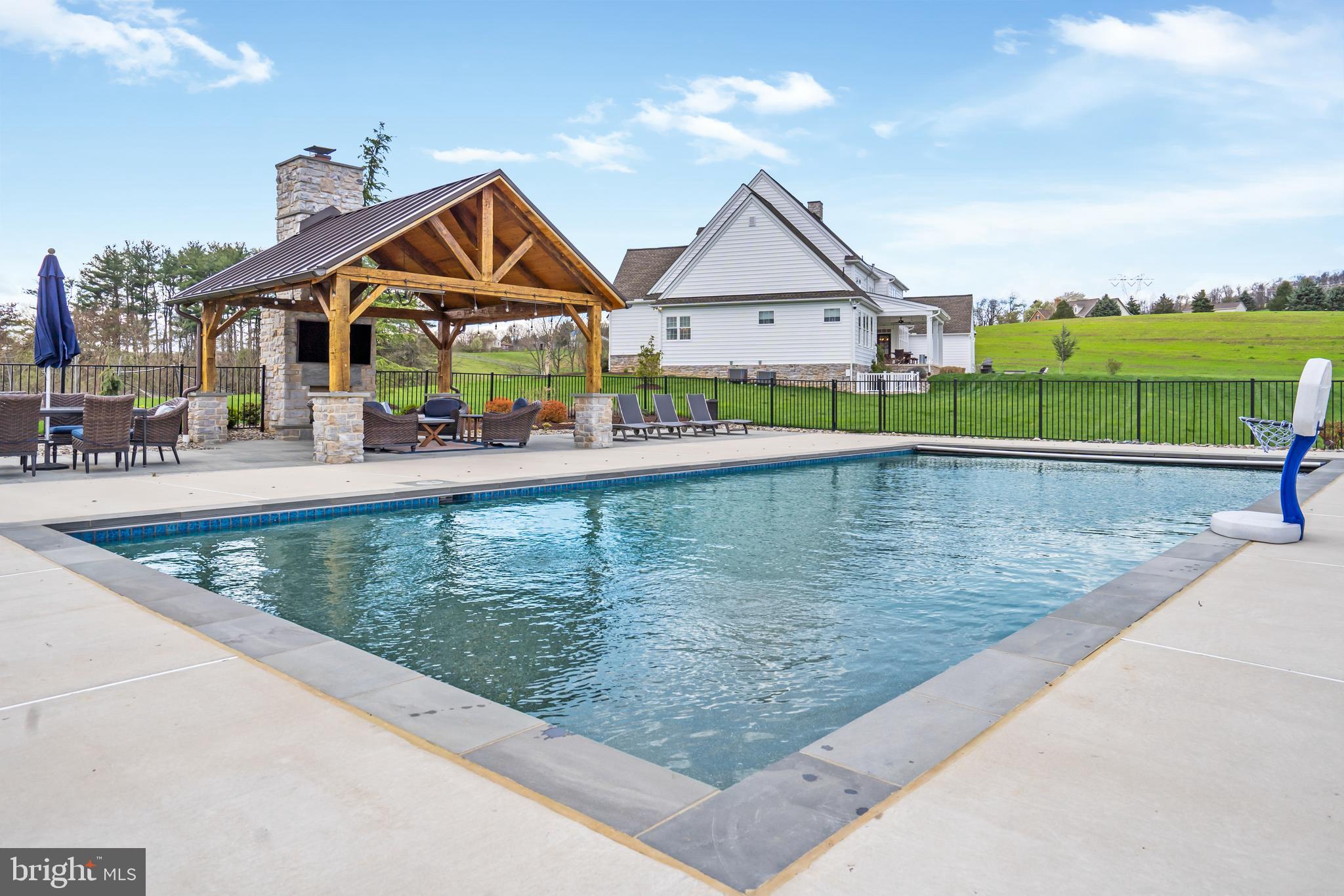 IPSTONE - Residential