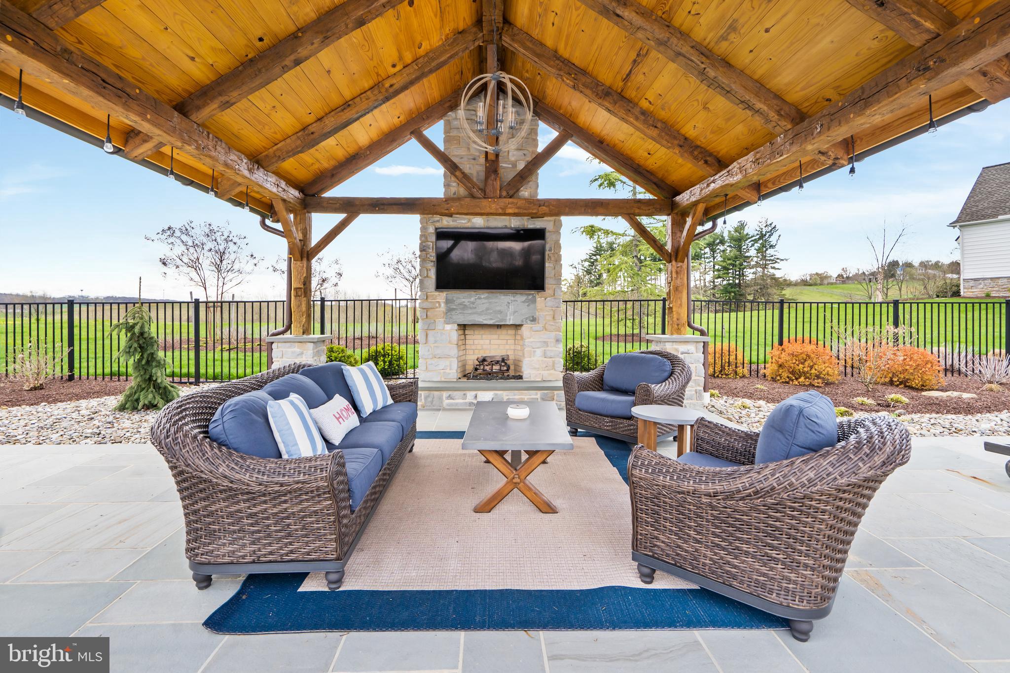 IPSTONE - Residential