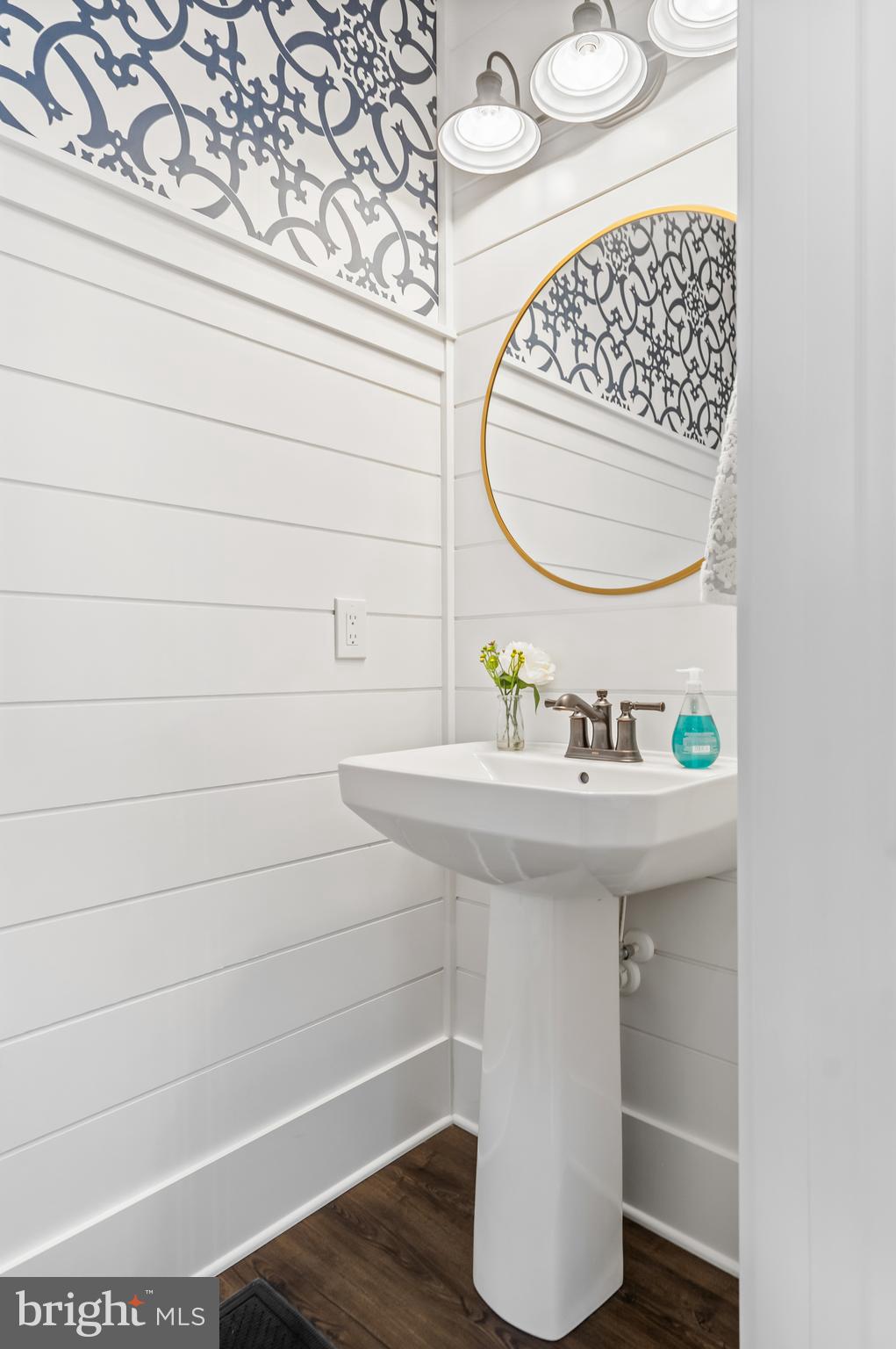 IPSTONE - Residential