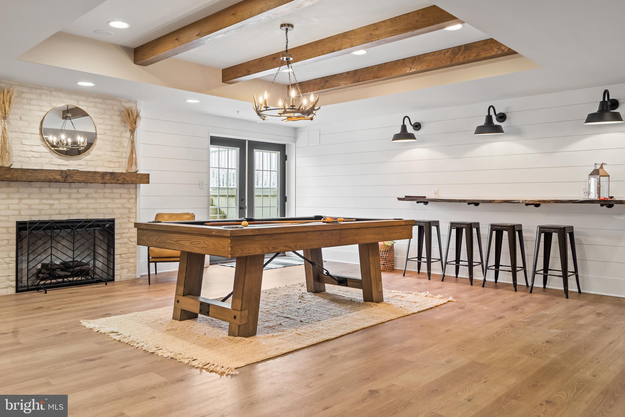 IPSTONE - Residential