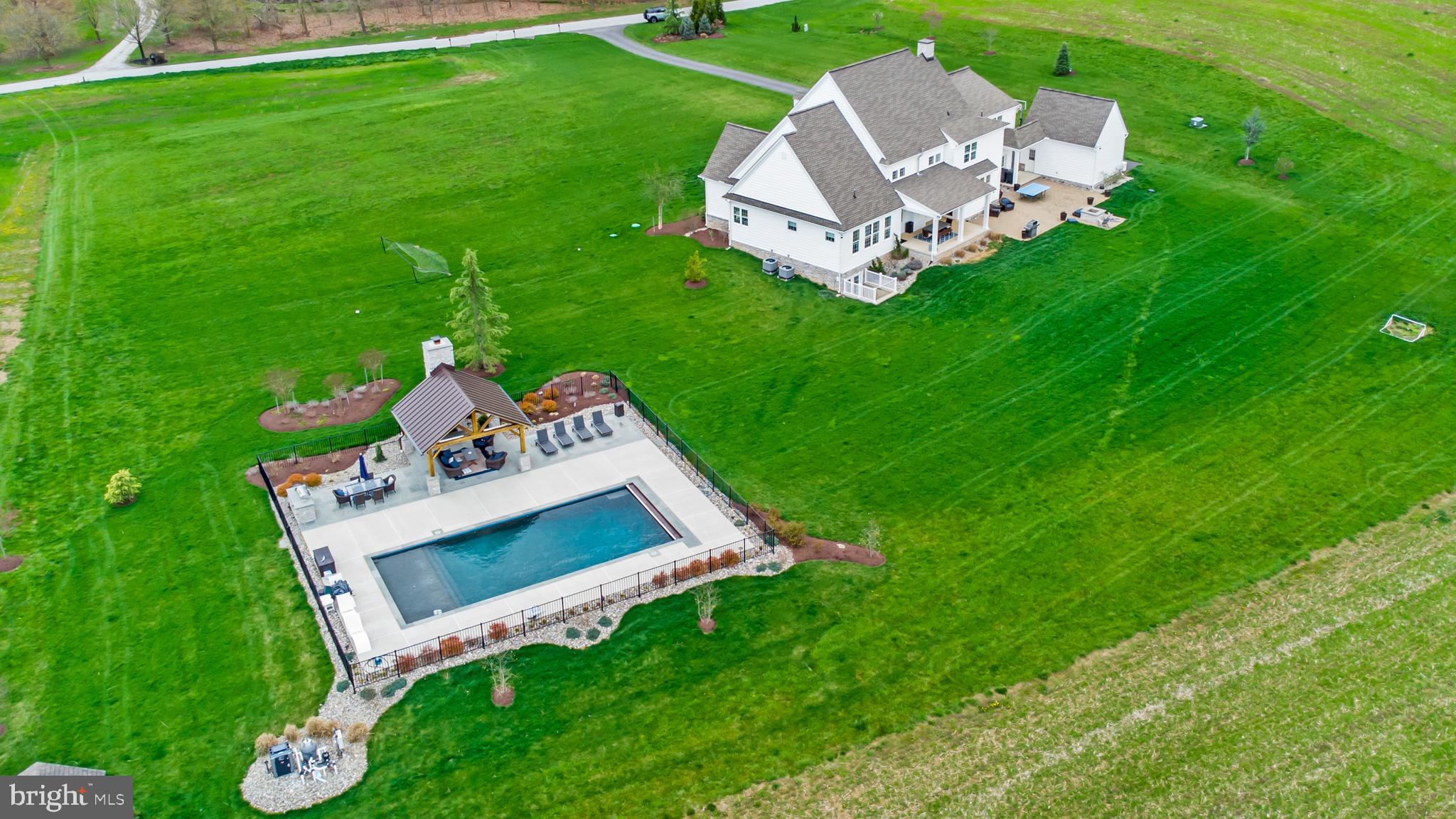 IPSTONE - Residential