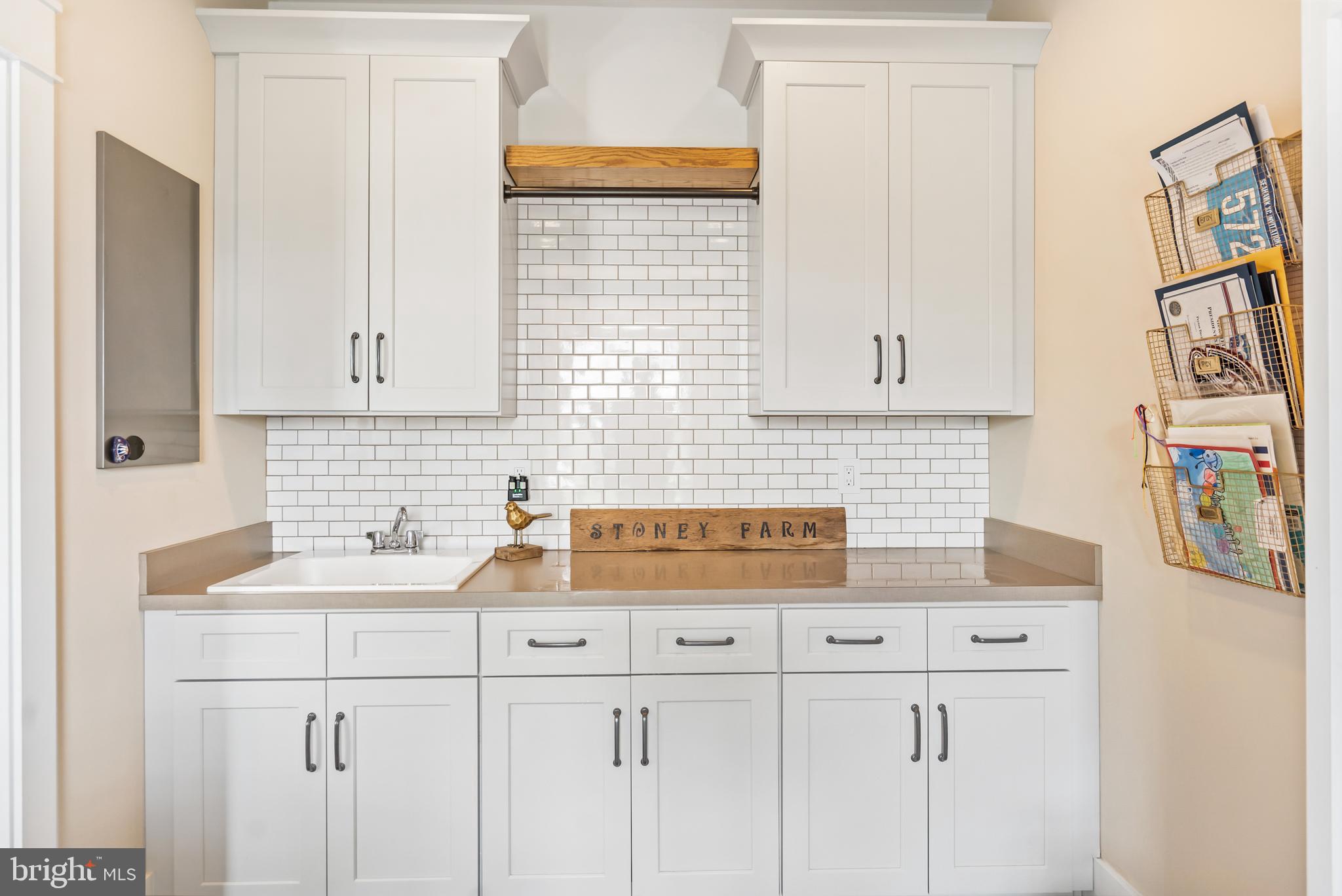 IPSTONE - Residential