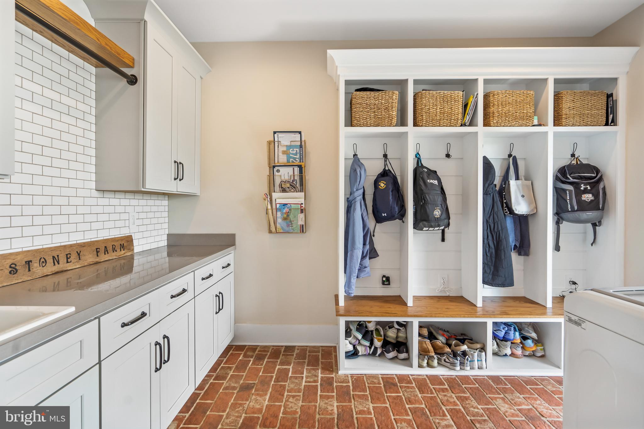 IPSTONE - Residential