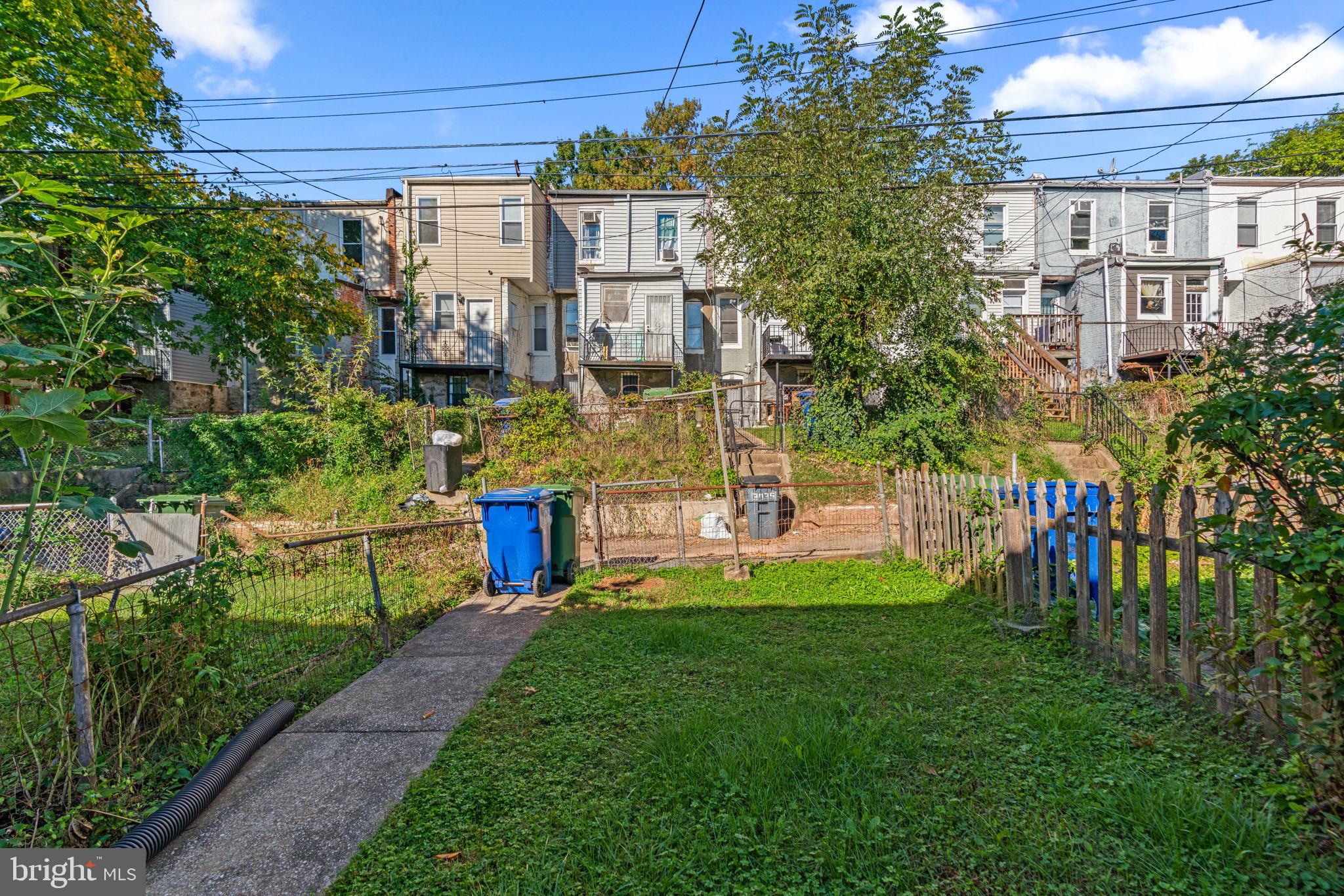 WAVERLY - Residential