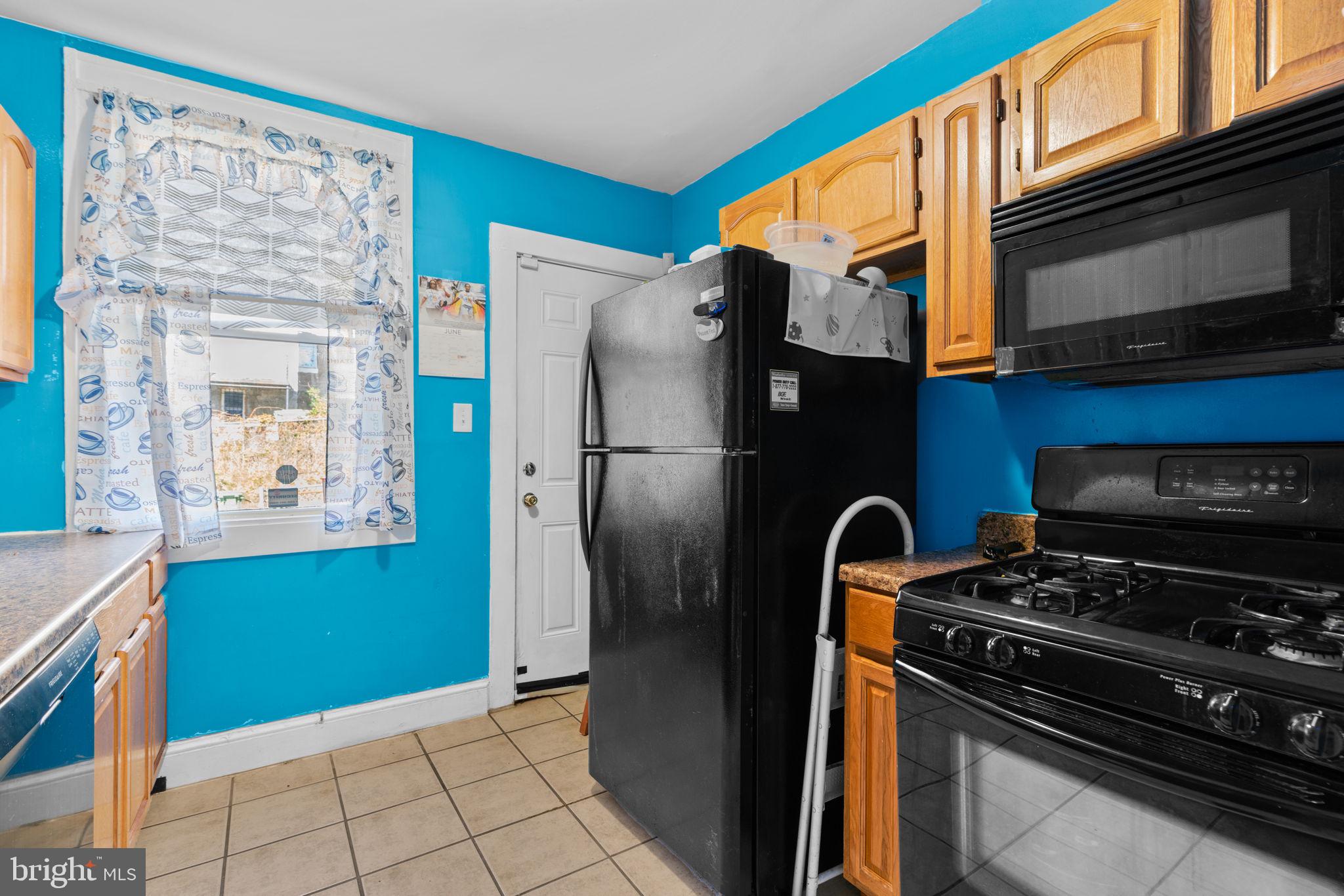 WAVERLY - Residential