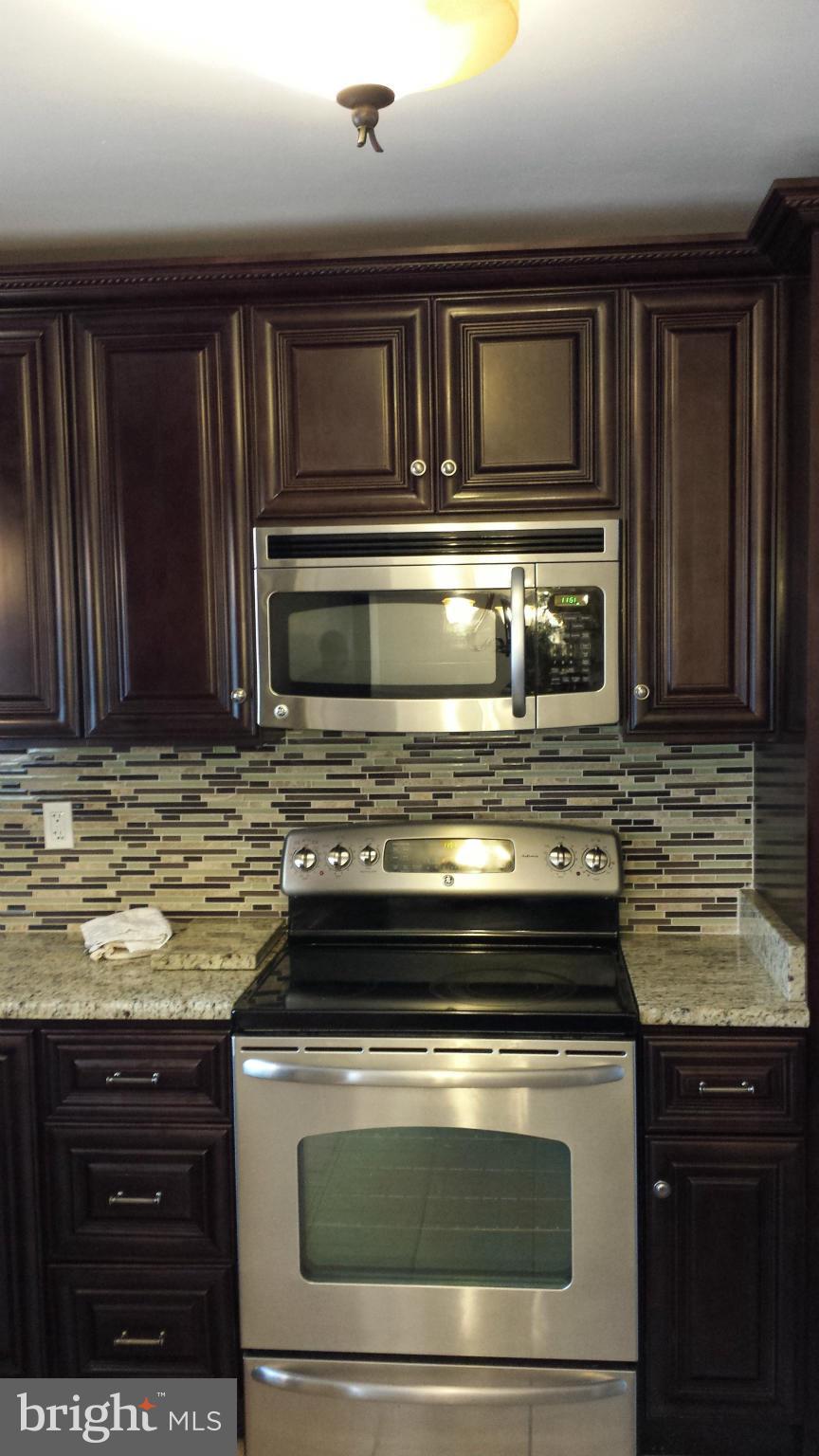 WHITE OAK VILLAGE SUB - Residential