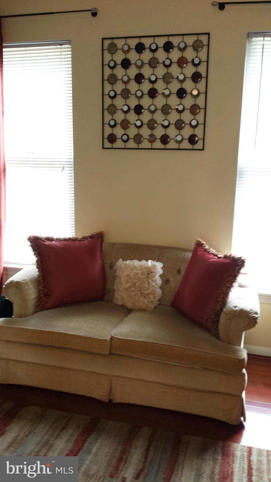 WHITE OAK VILLAGE SUB - Residential