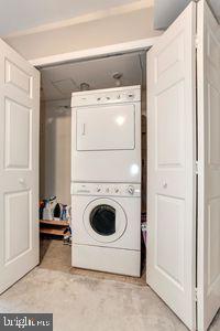 WASHINGTON COURTS - Residential Lease