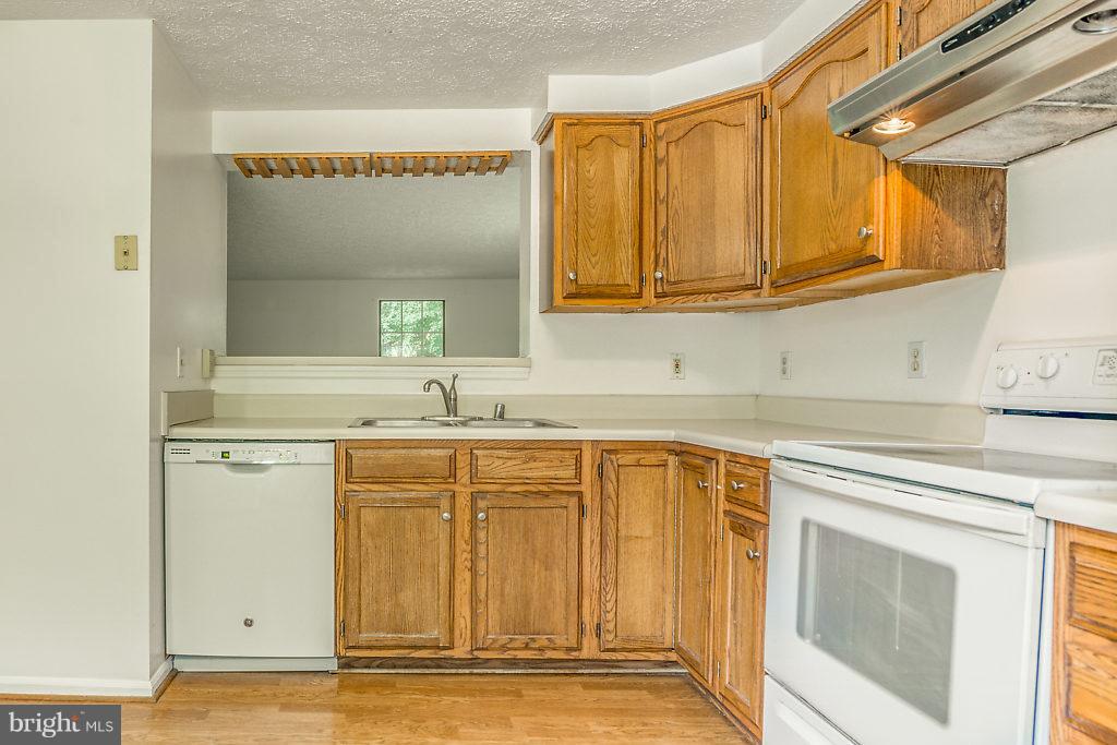 13900 WINDING RIDGE LANE
