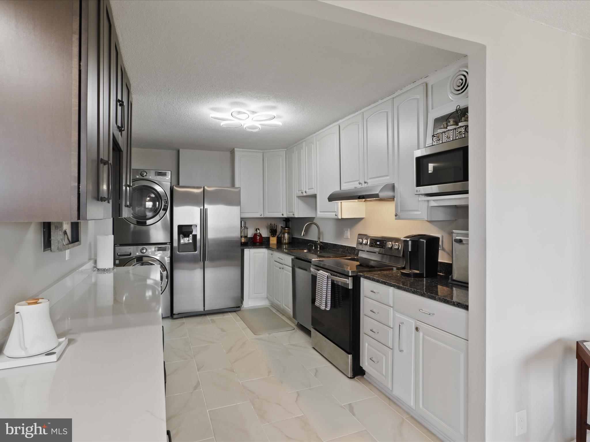 ROTONDA - Residential