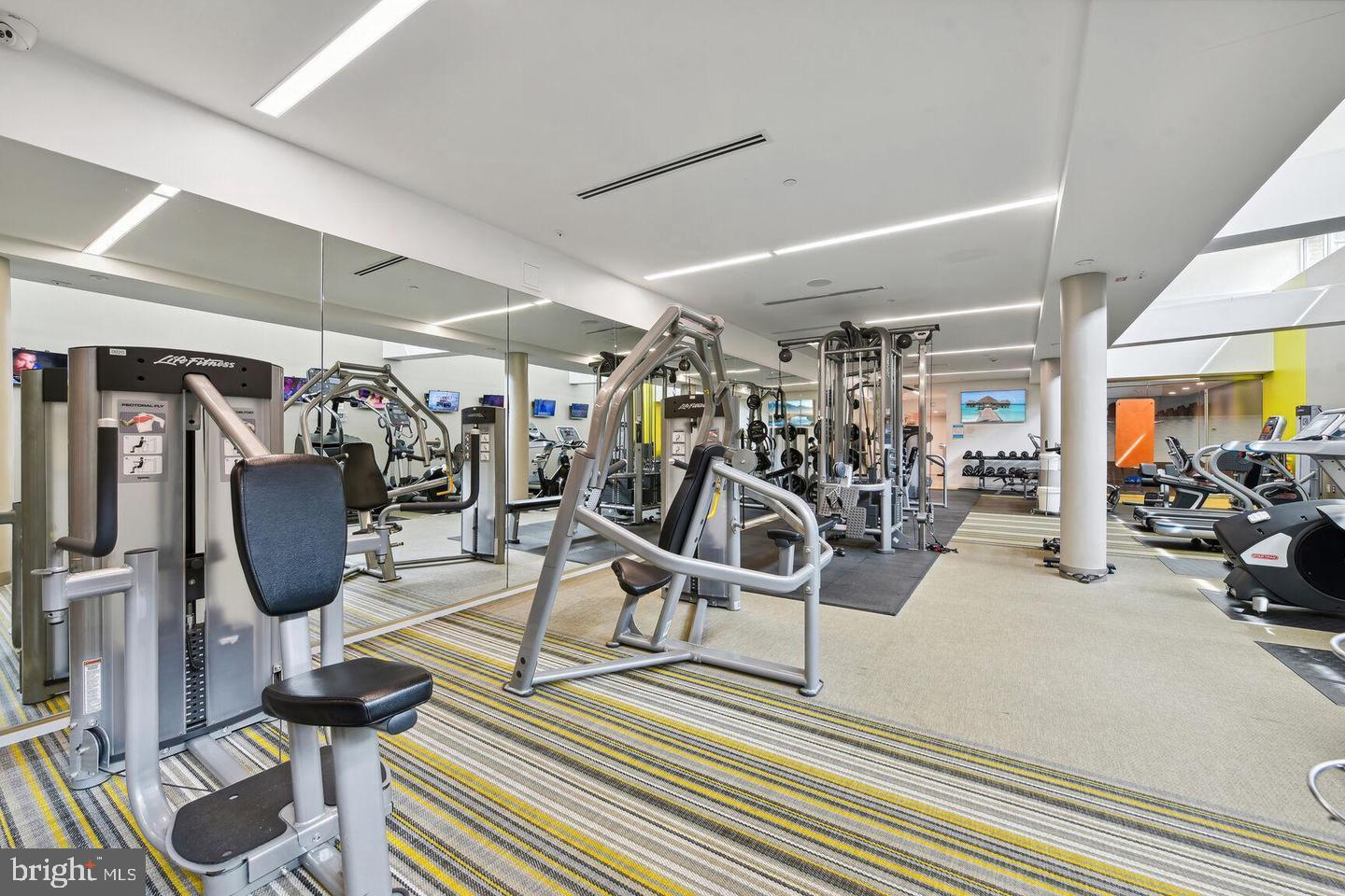 ROTONDA - Residential