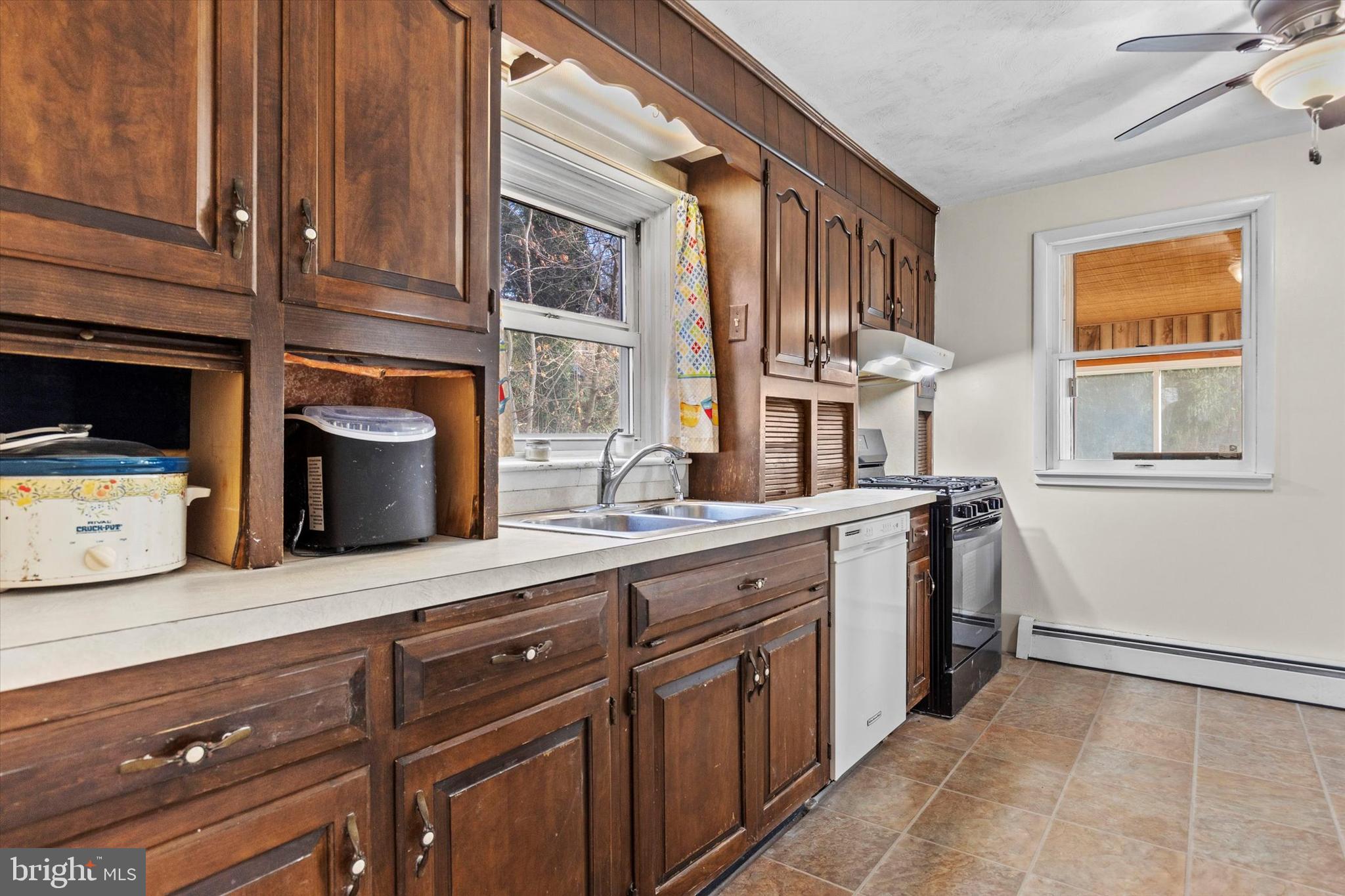 SPRINGETTSBURY TWP - Residential