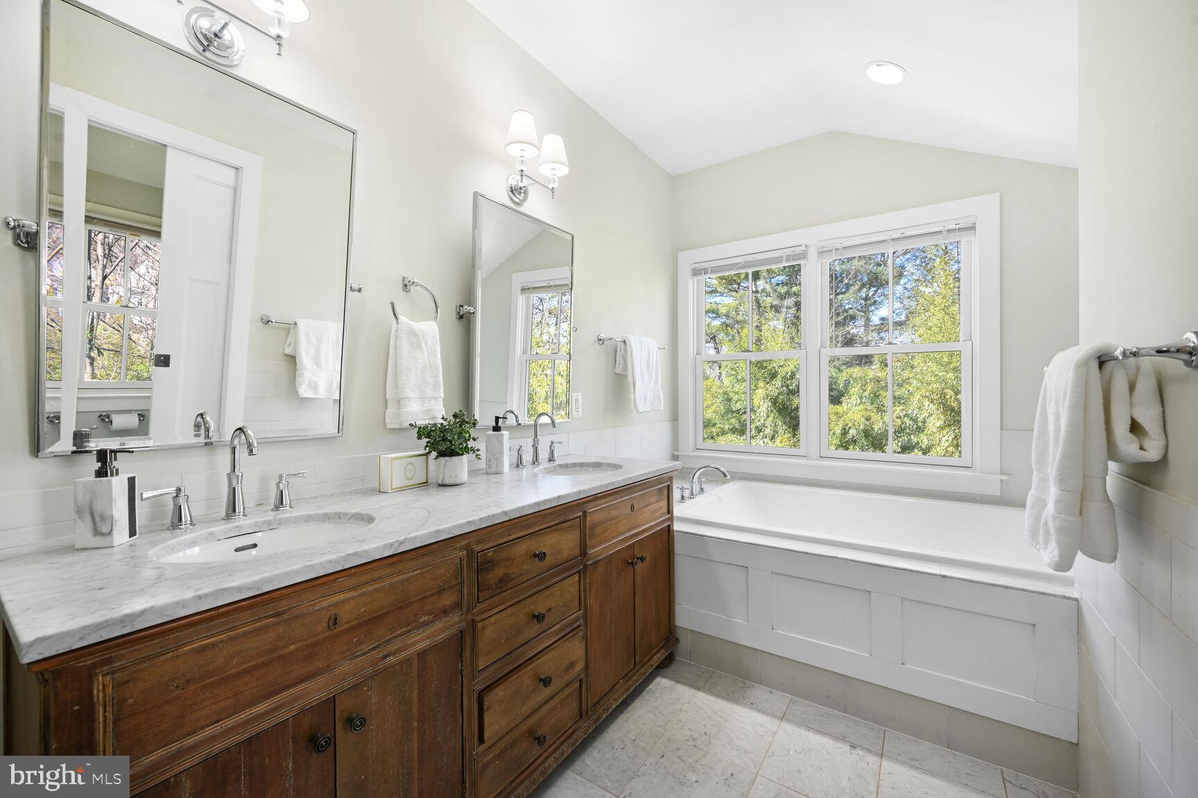 MARTINS ADDITION - Residential