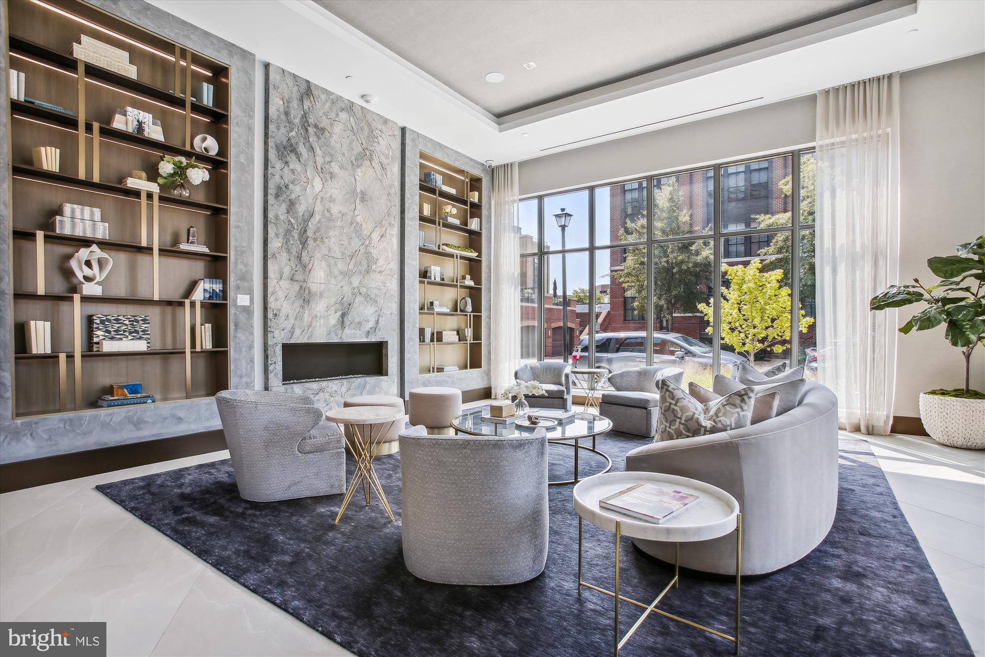 OLD TOWN ALEXANDRIA - Residential Lease