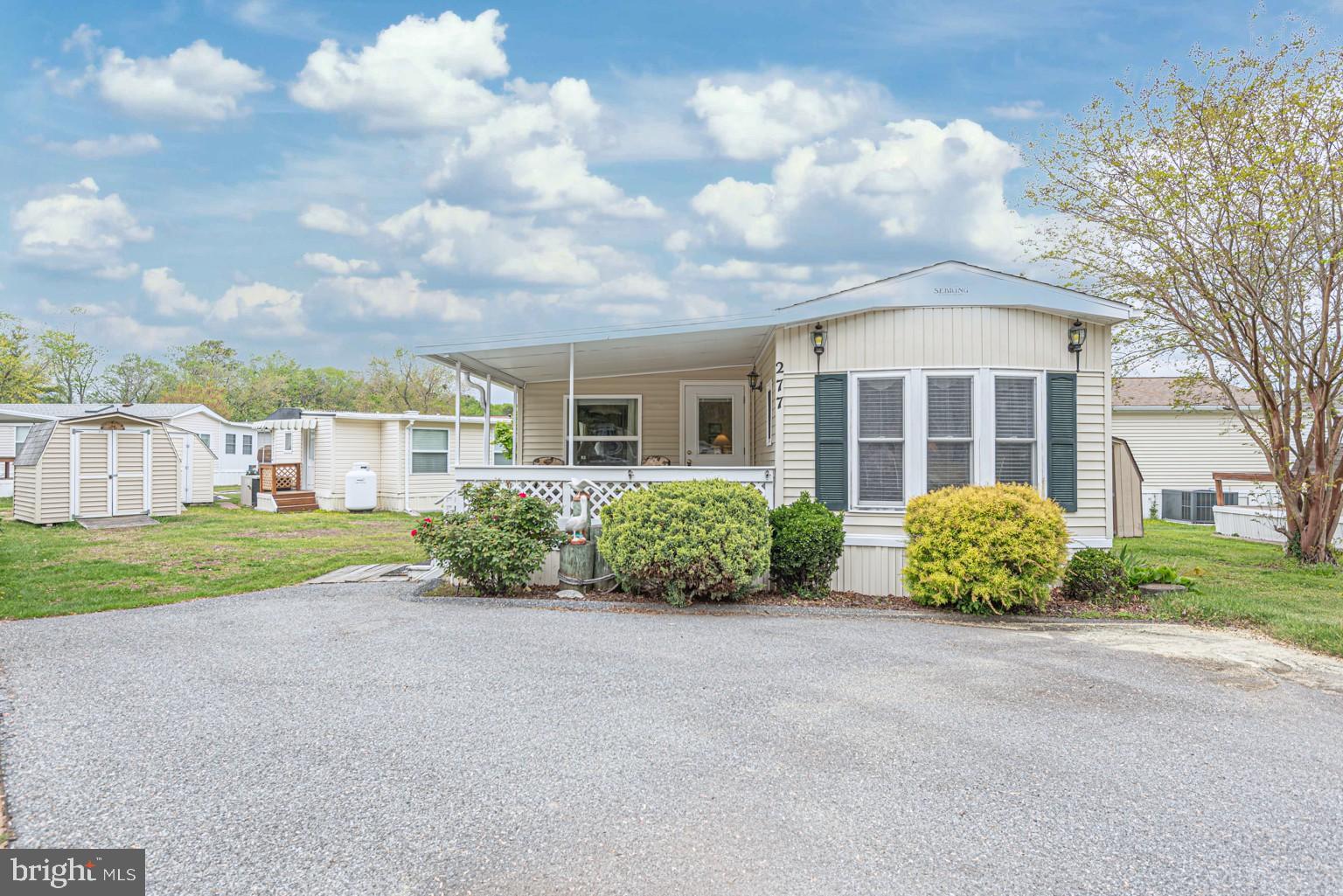 WHITE HORSE PARK II - Residential