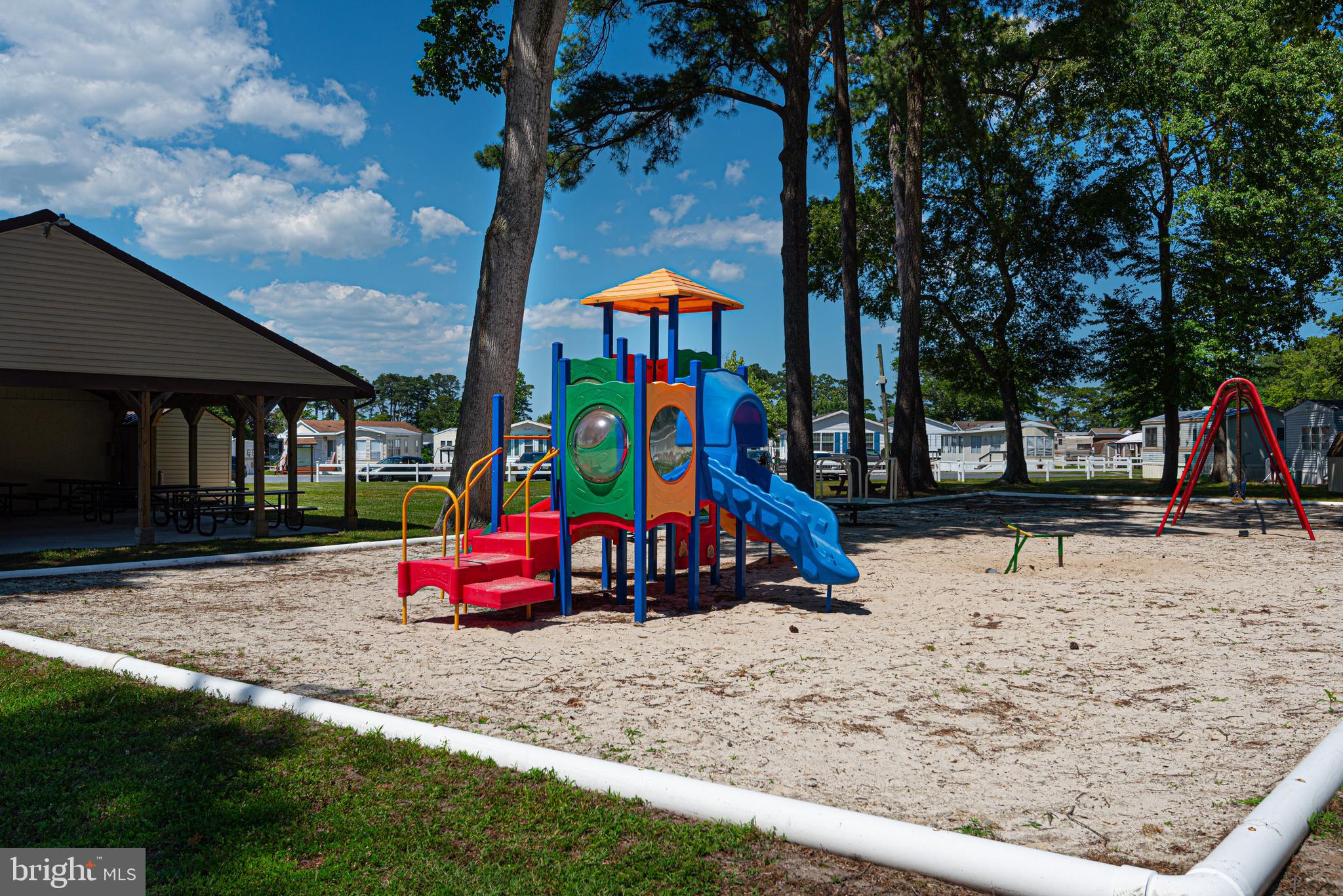 WHITE HORSE PARK II - Residential