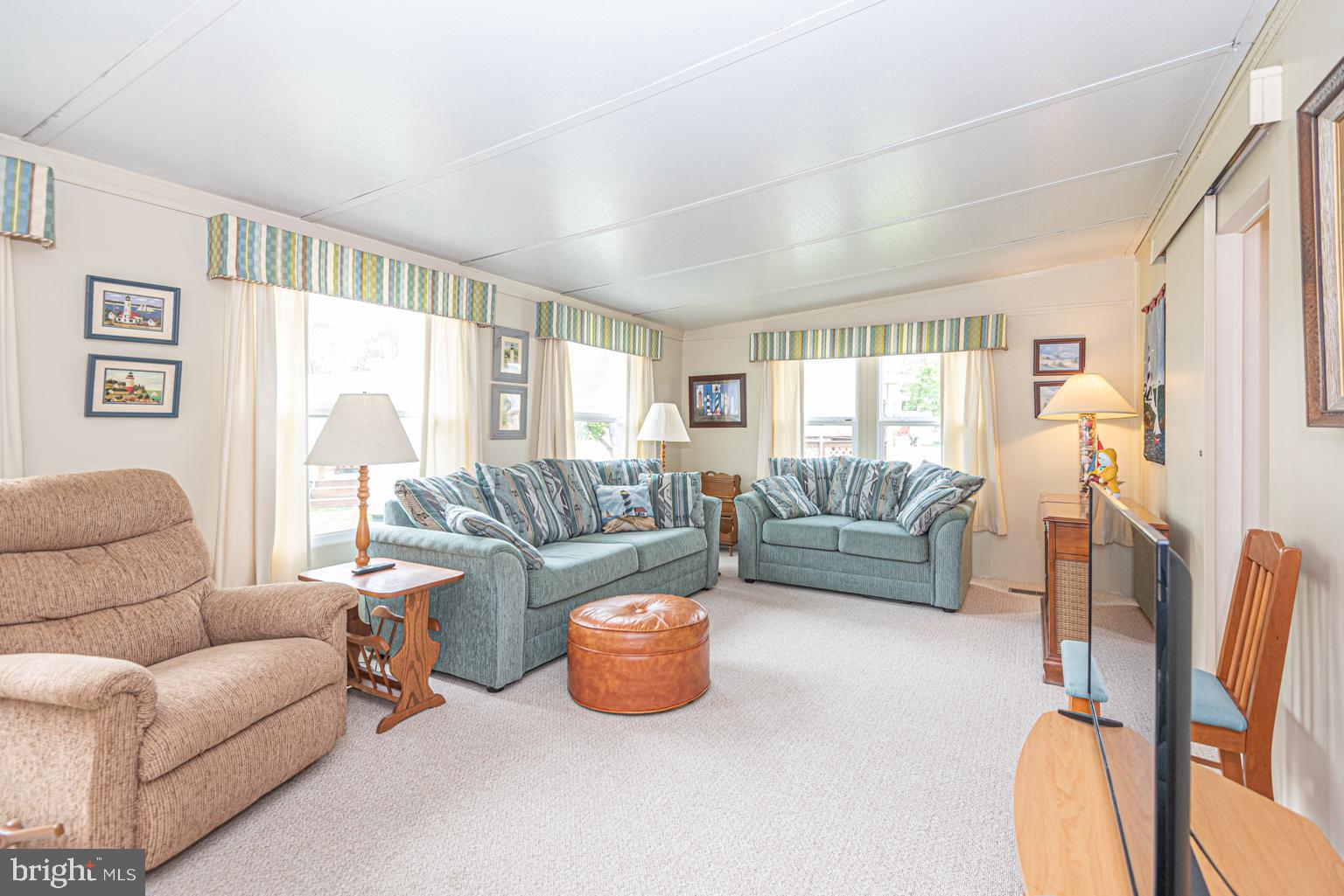 WHITE HORSE PARK II - Residential