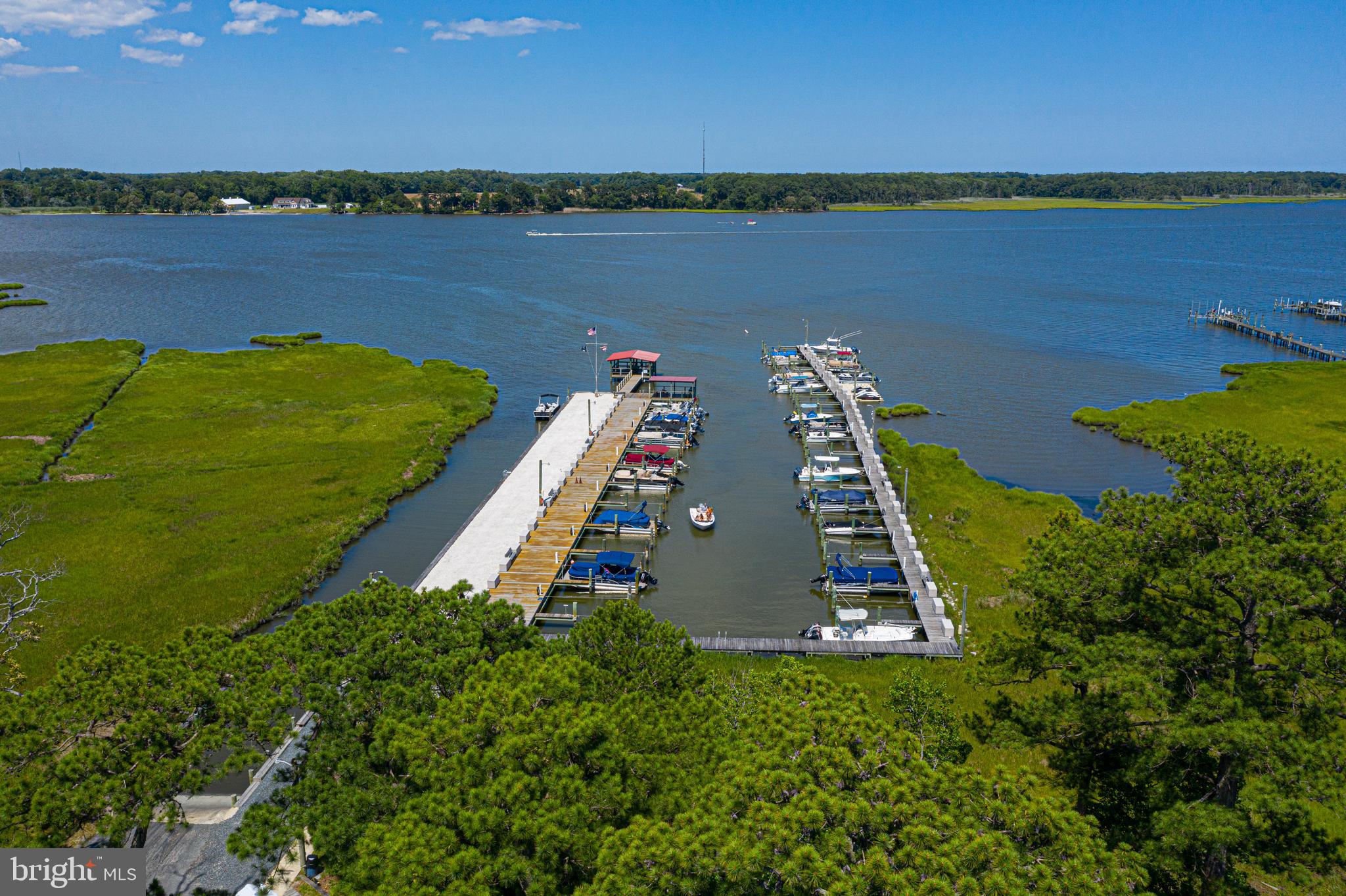 WHITE HORSE PARK II - Residential