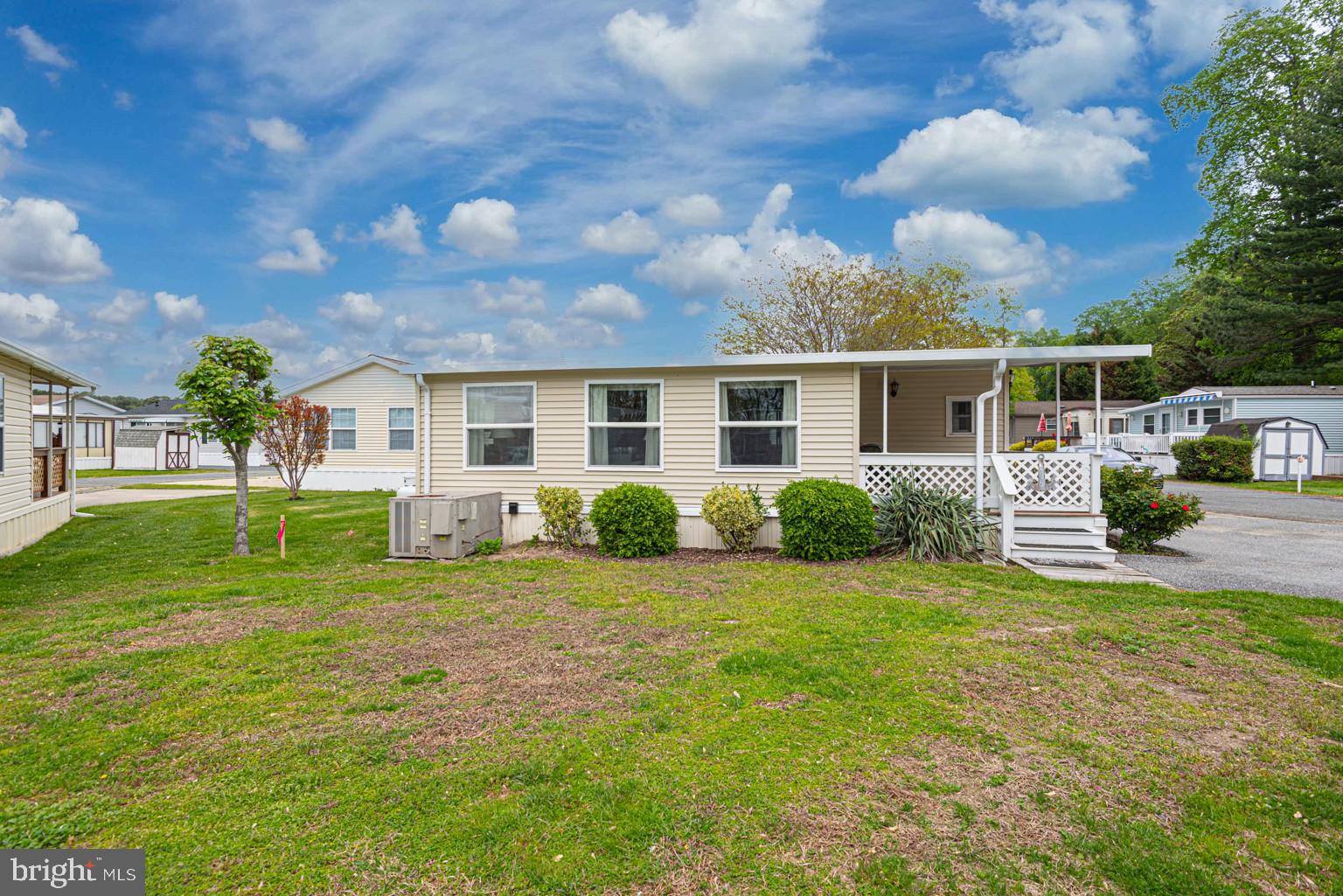 WHITE HORSE PARK II - Residential