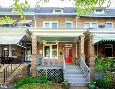 1127 TRINIDAD AVENUE NE WASHINGTON DC 20002
