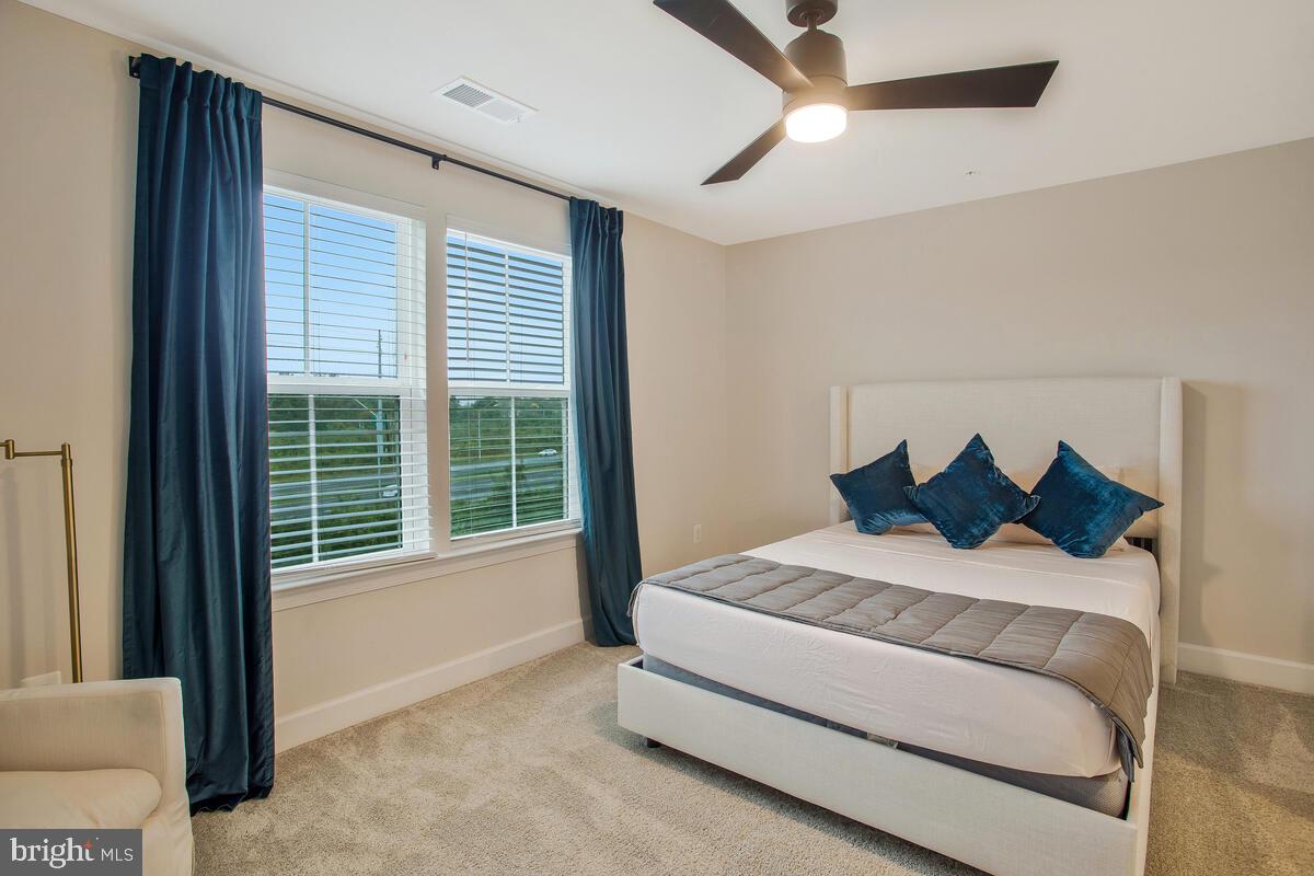 CAPITAL COURT - Residential Lease