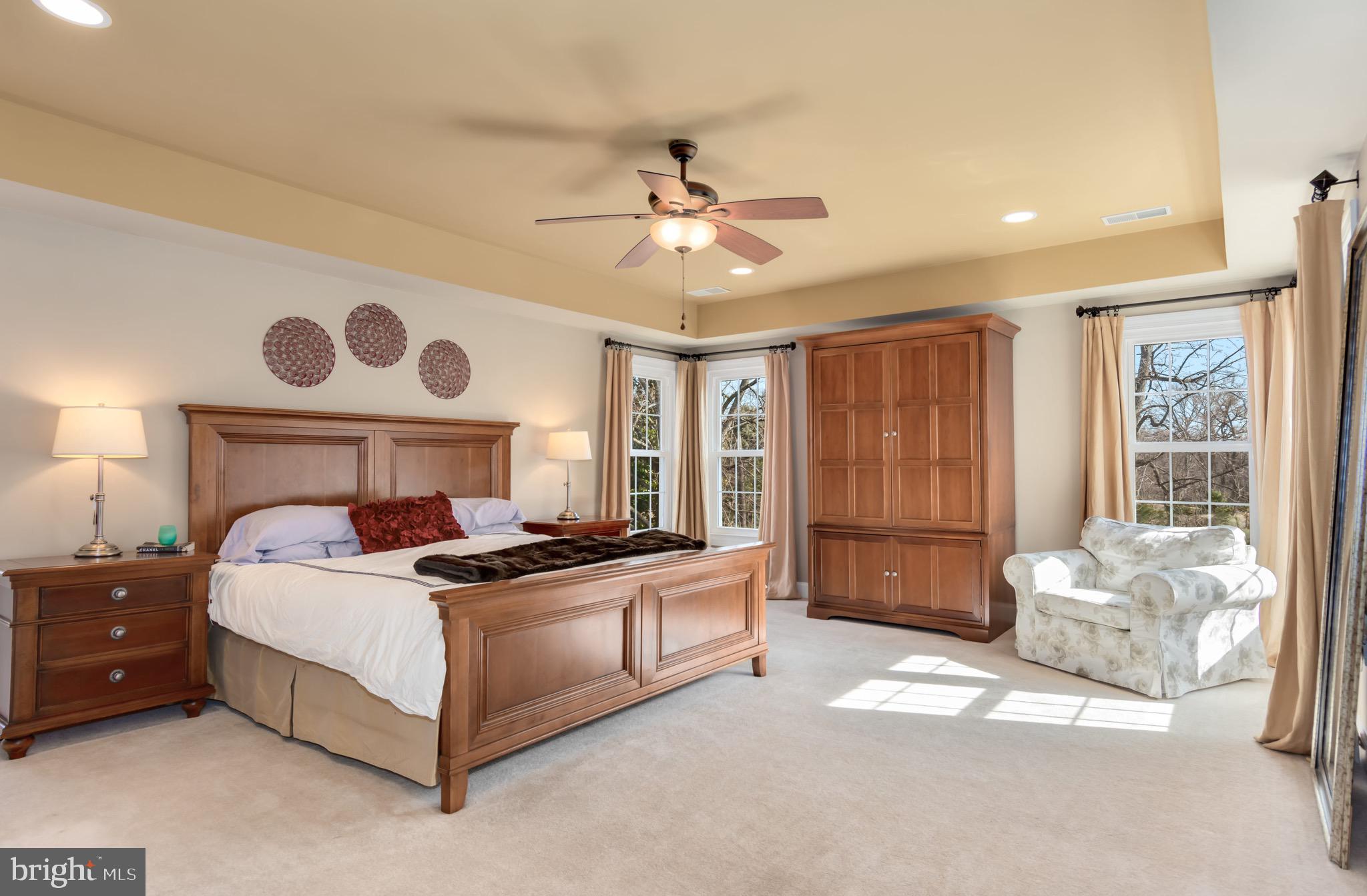 HARLEQUIN - Residential