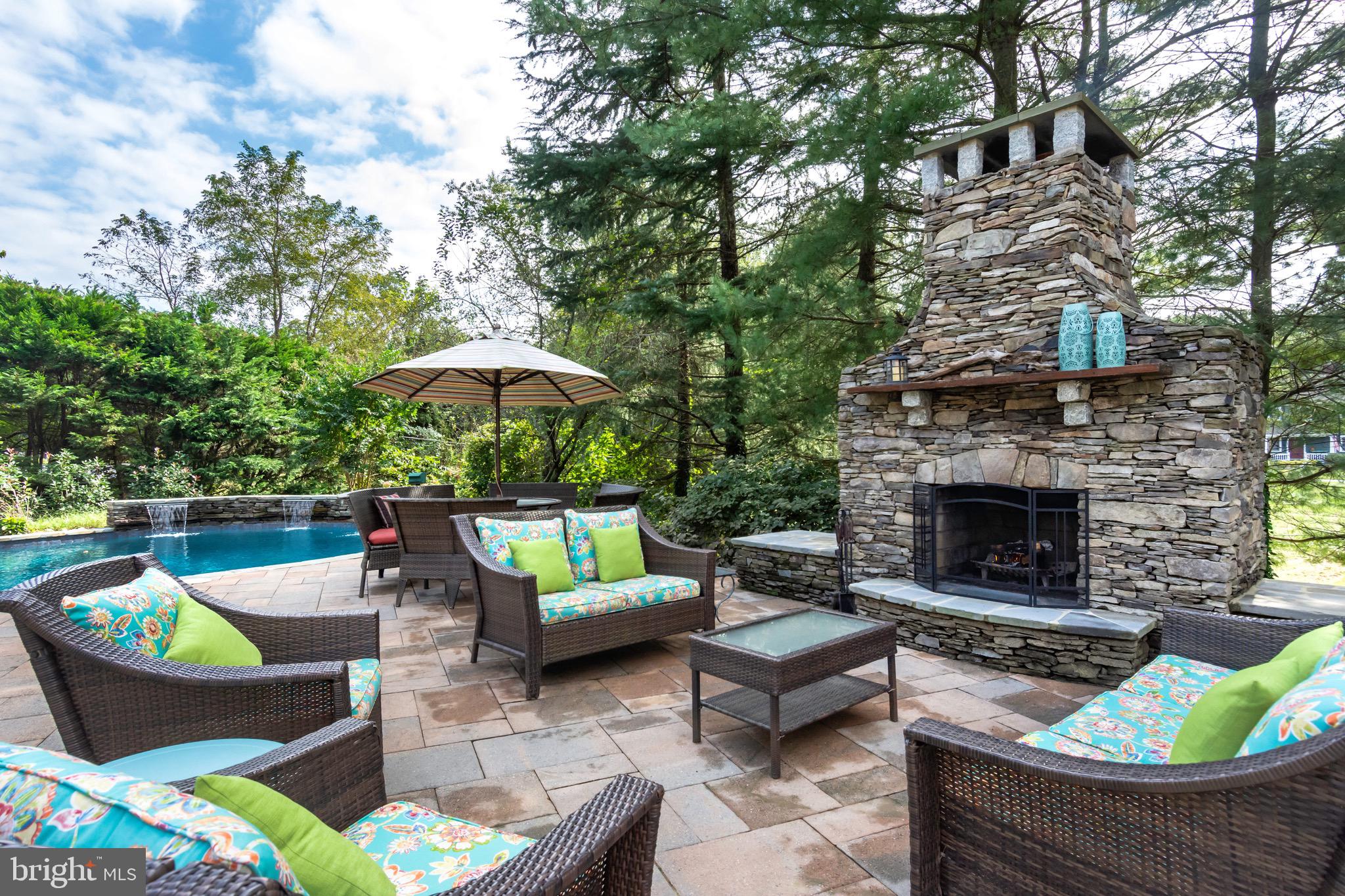 HARLEQUIN - Residential