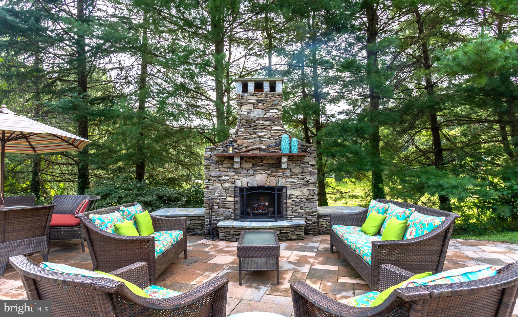 HARLEQUIN - Residential