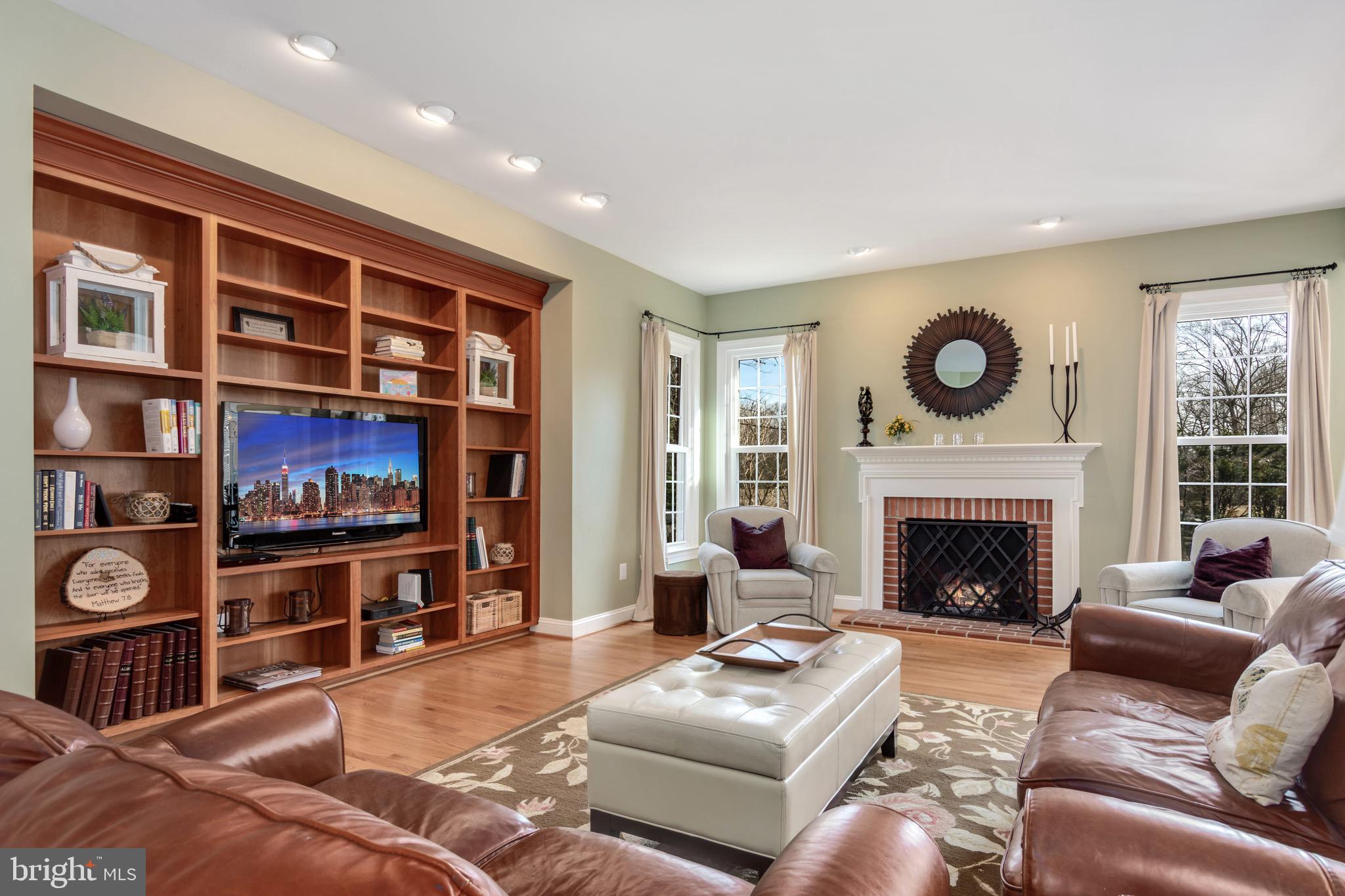 HARLEQUIN - Residential