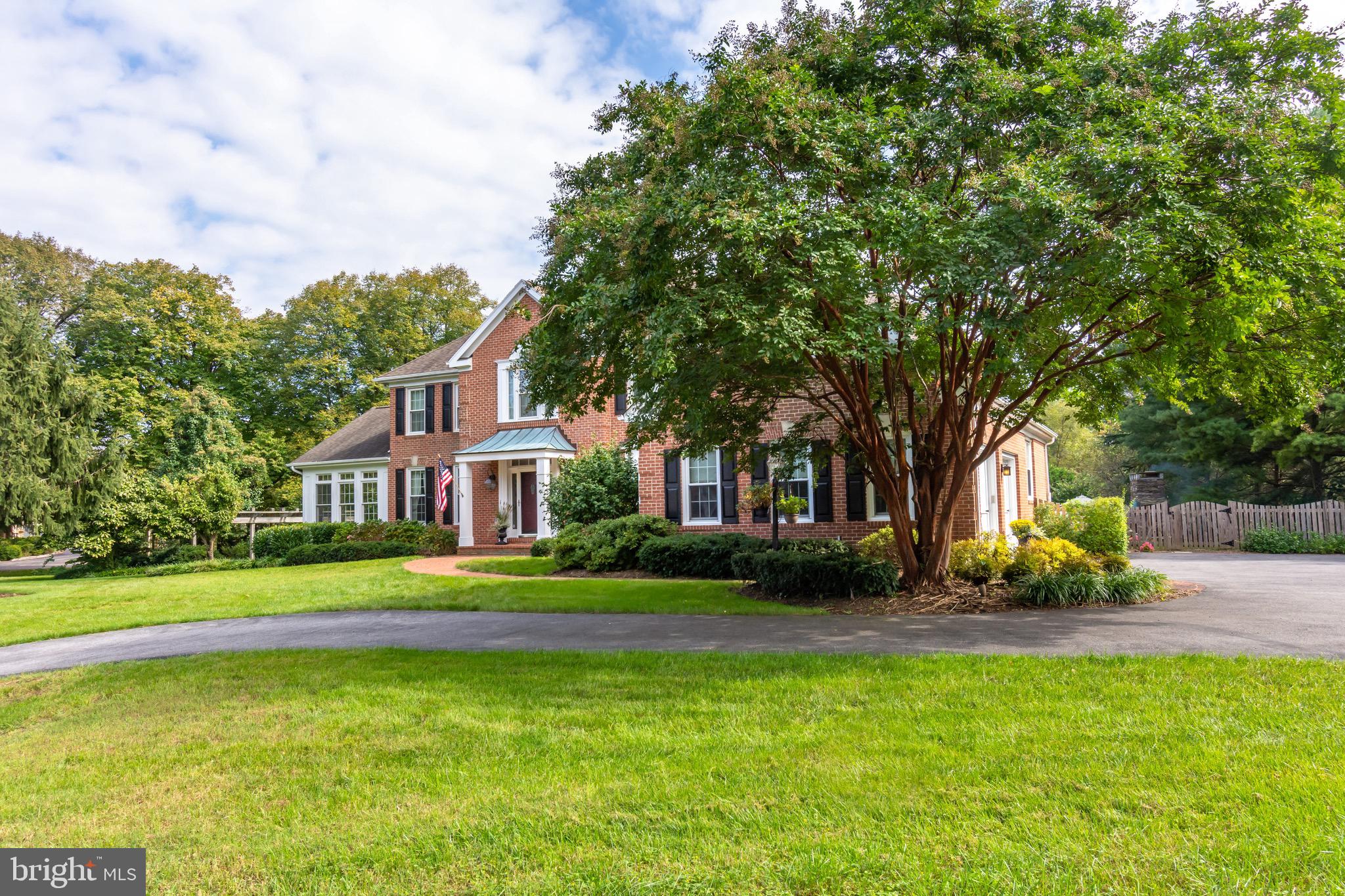 HARLEQUIN - Residential