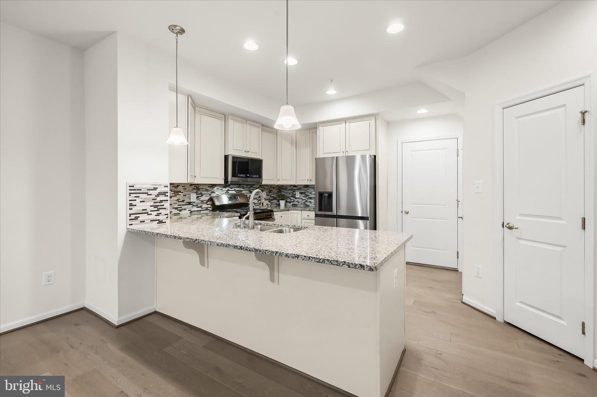 LINTON AT BALLENGER - Residential