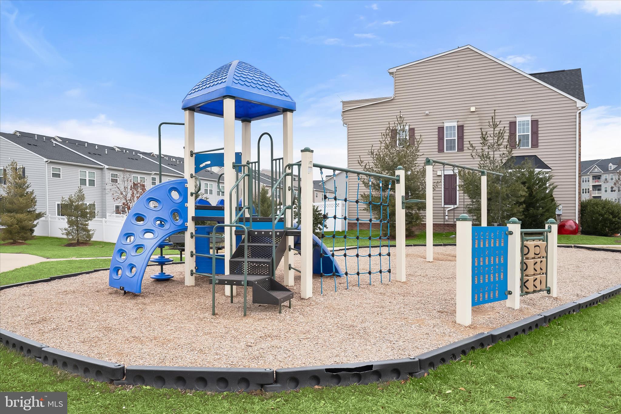 LINTON AT BALLENGER - Residential